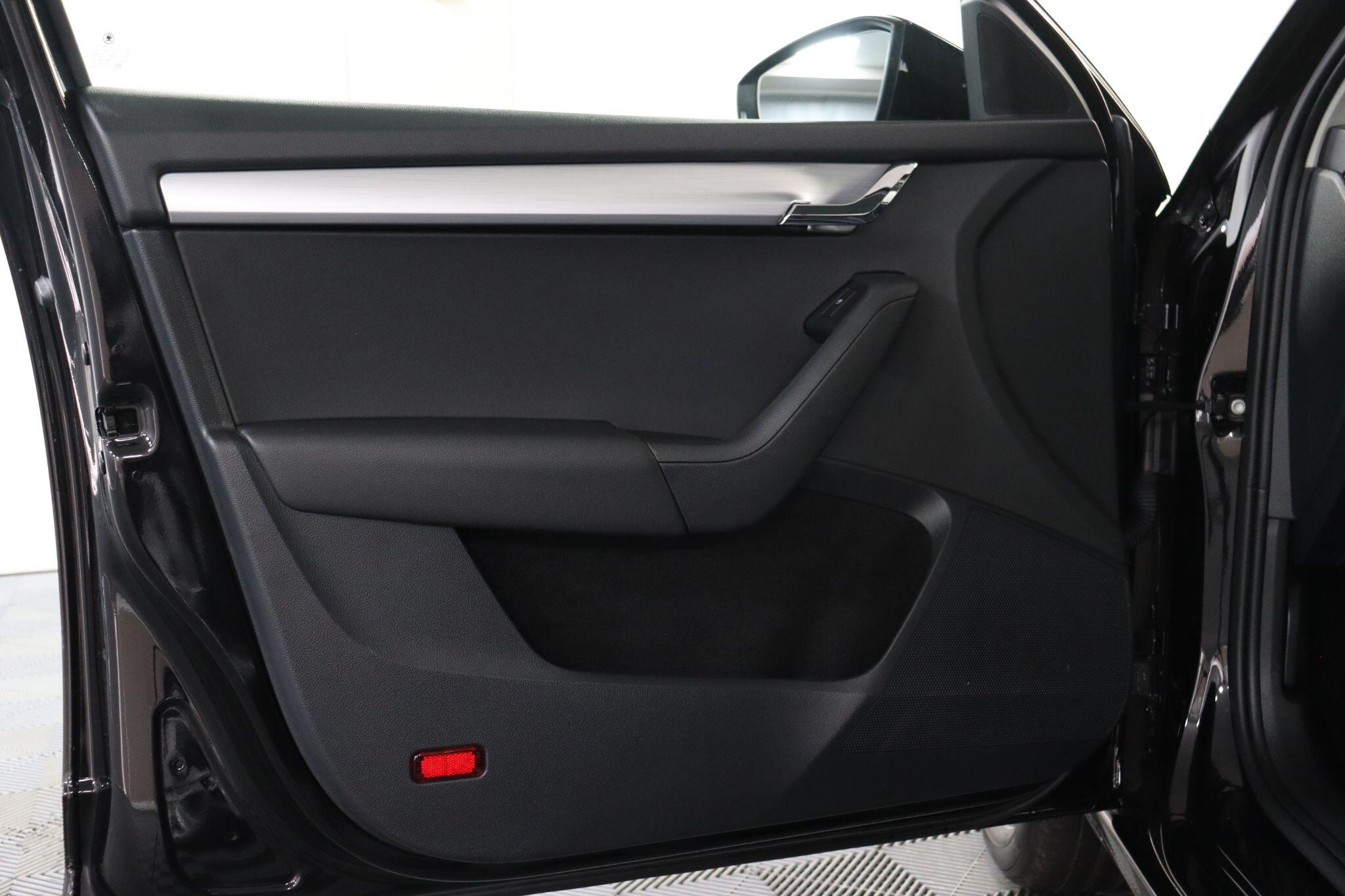Skoda Octavia view 43