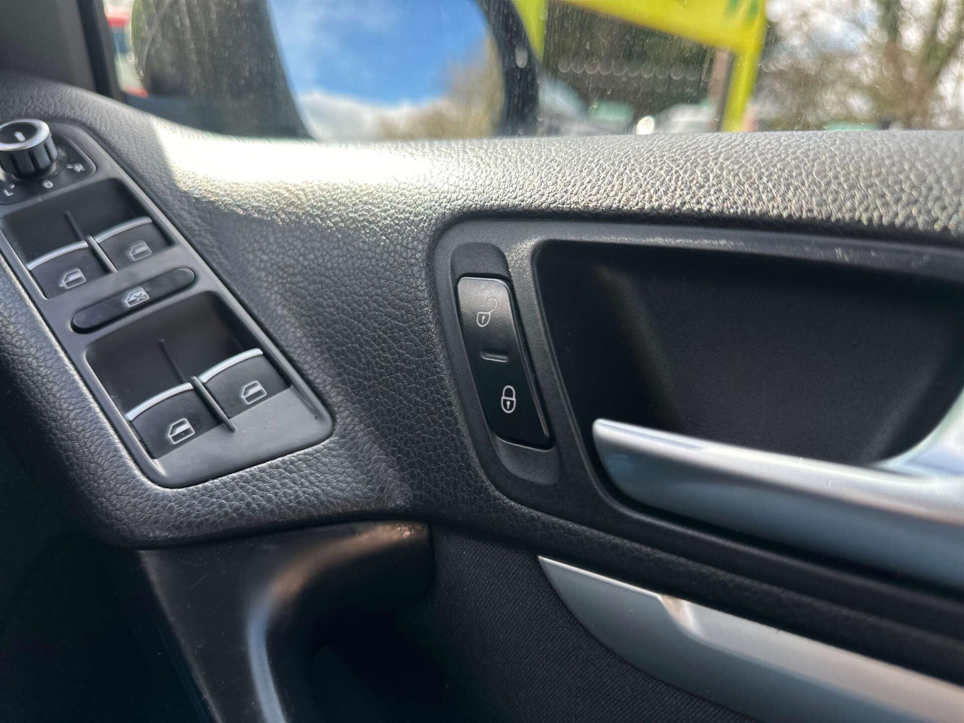 Volkswagen Tiguan view 36