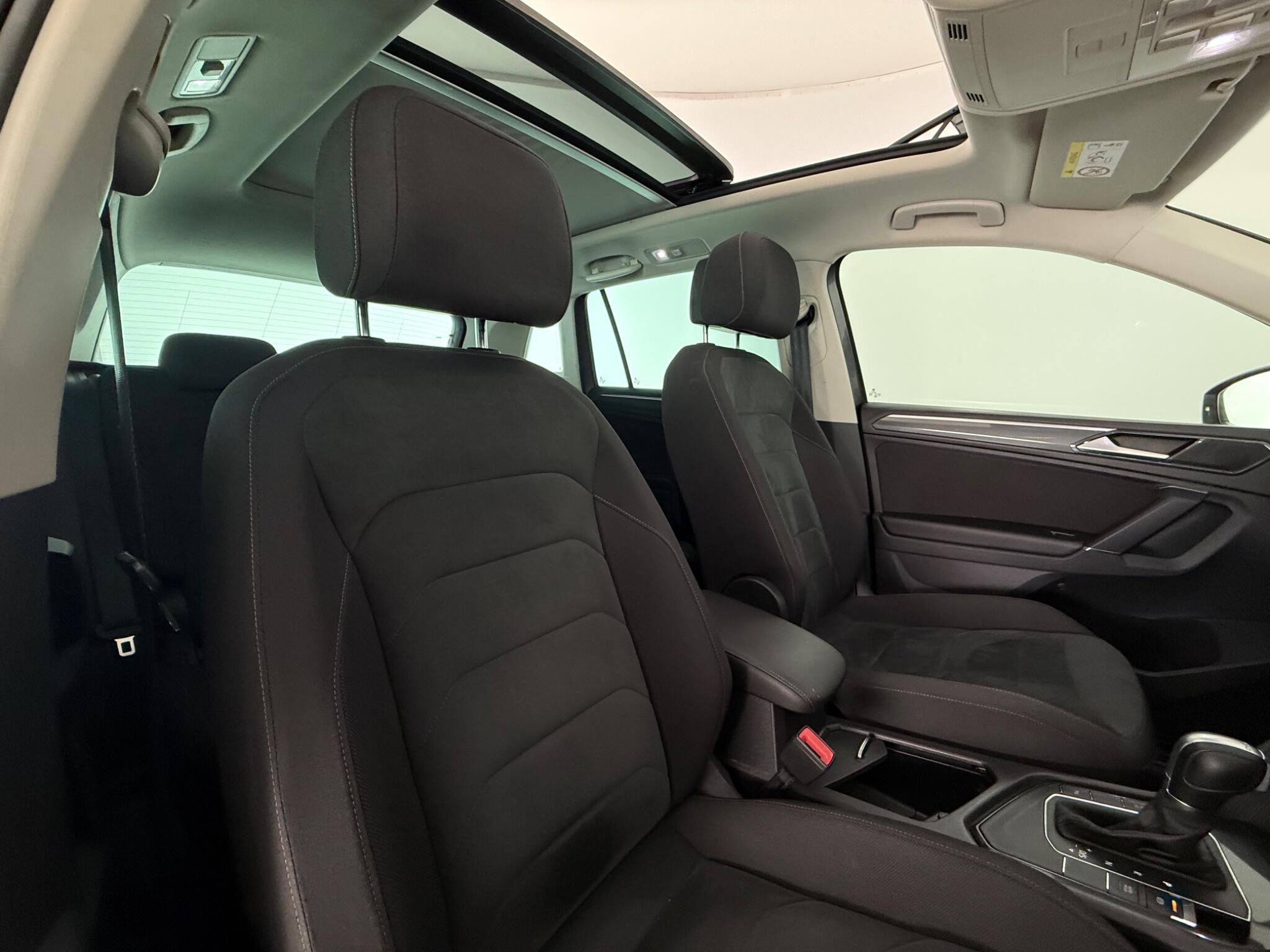 Volkswagen Tiguan view 29