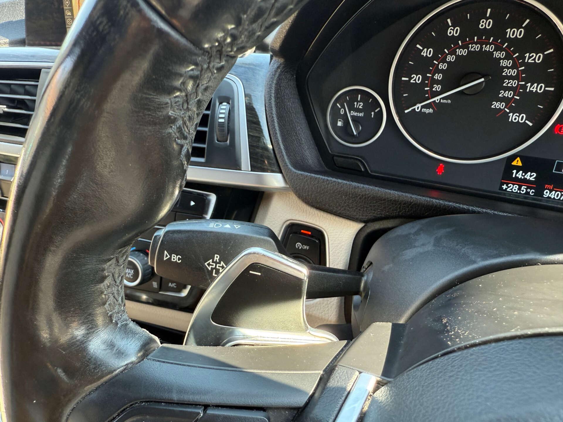 BMW 3 Series view 42