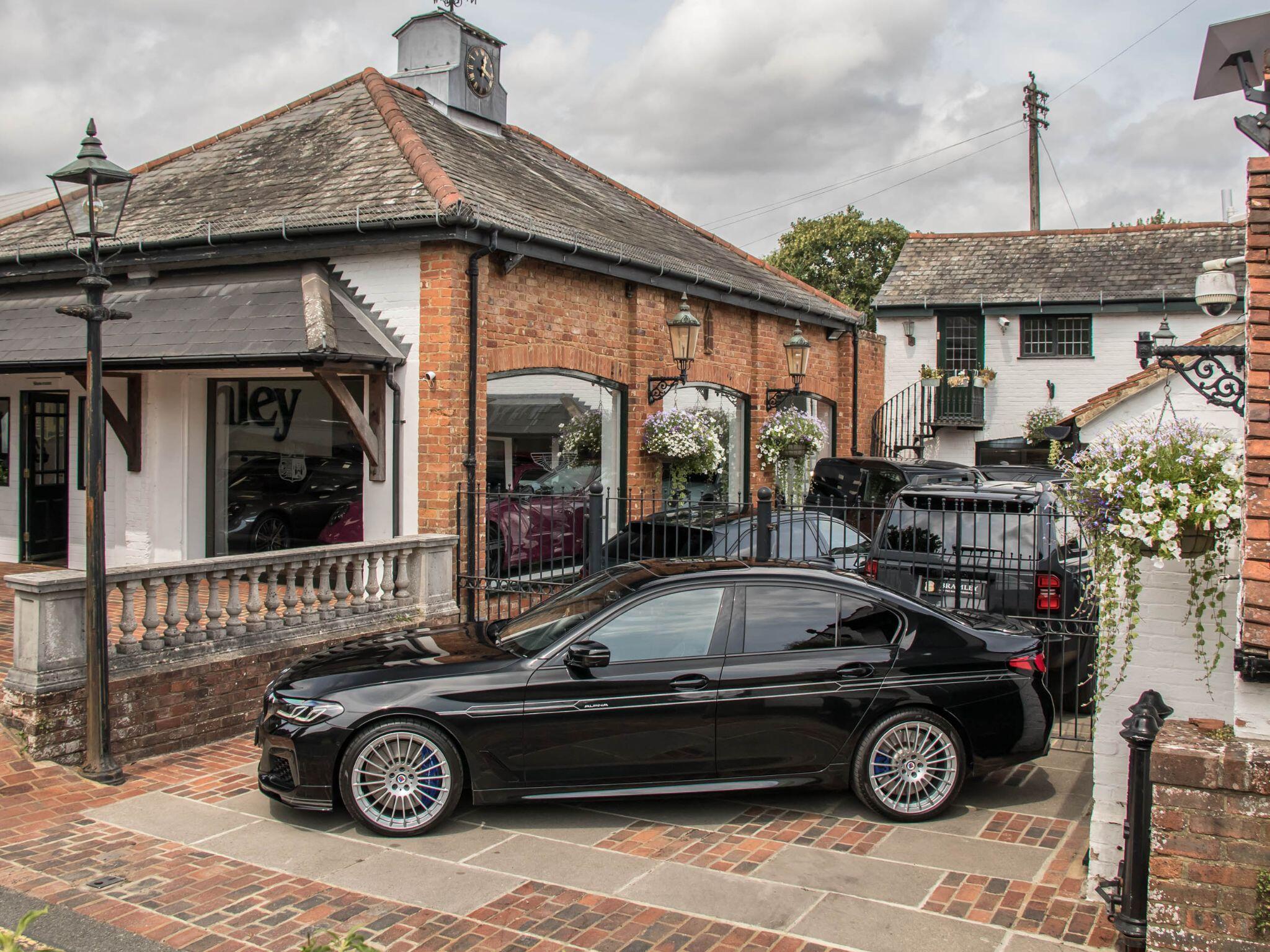 BMW Alpina D5 view 11