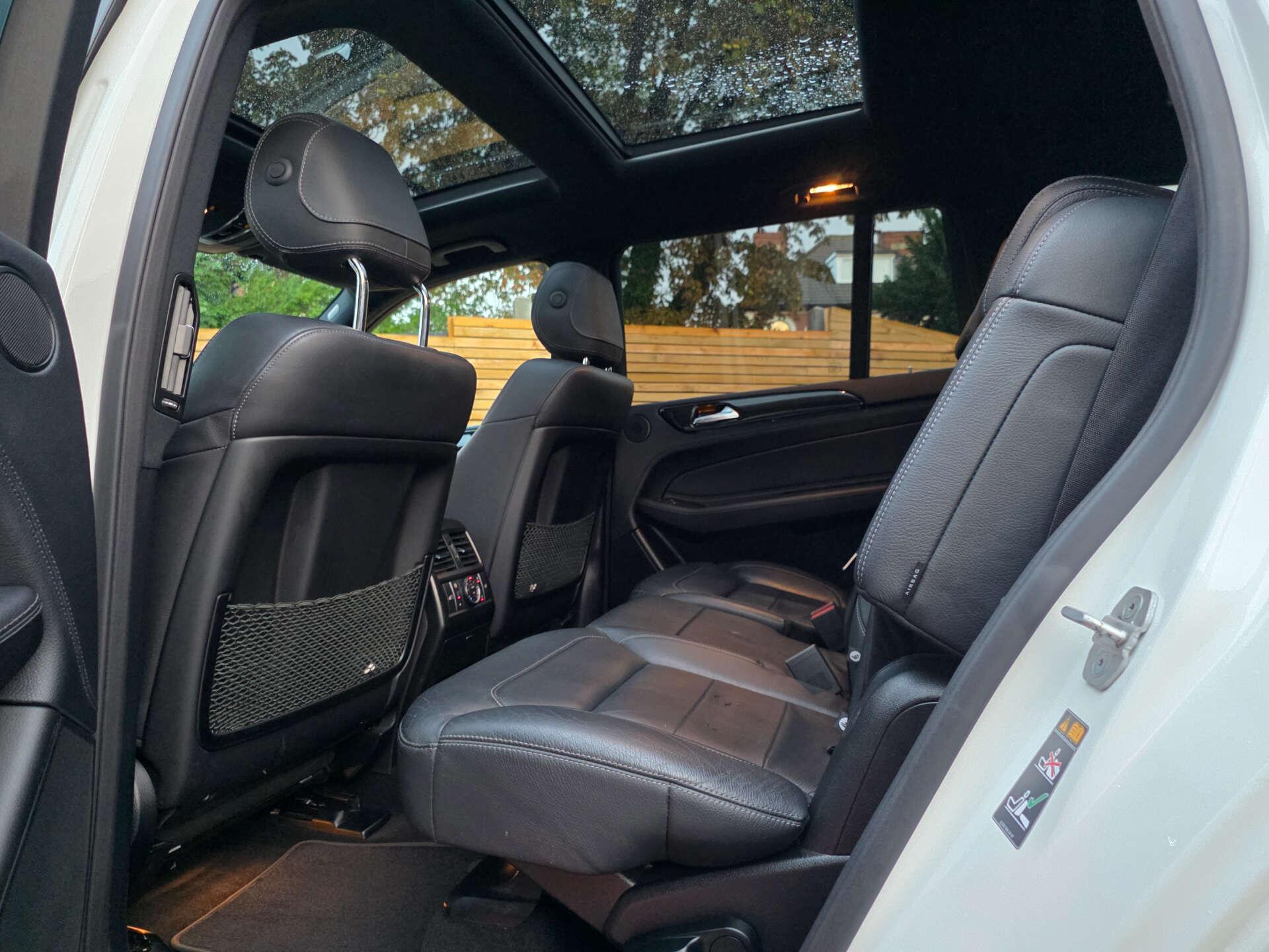 Mercedes-Benz GLS view 20
