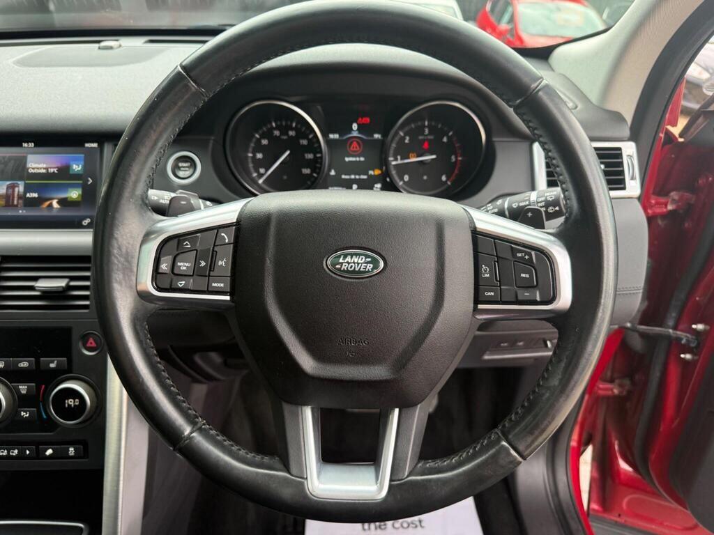 Land Rover Discovery Sport view 28