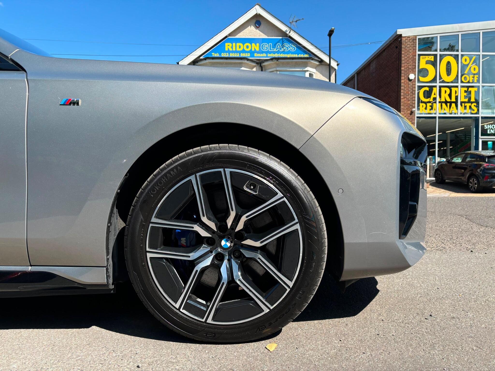 BMW I7 view 37