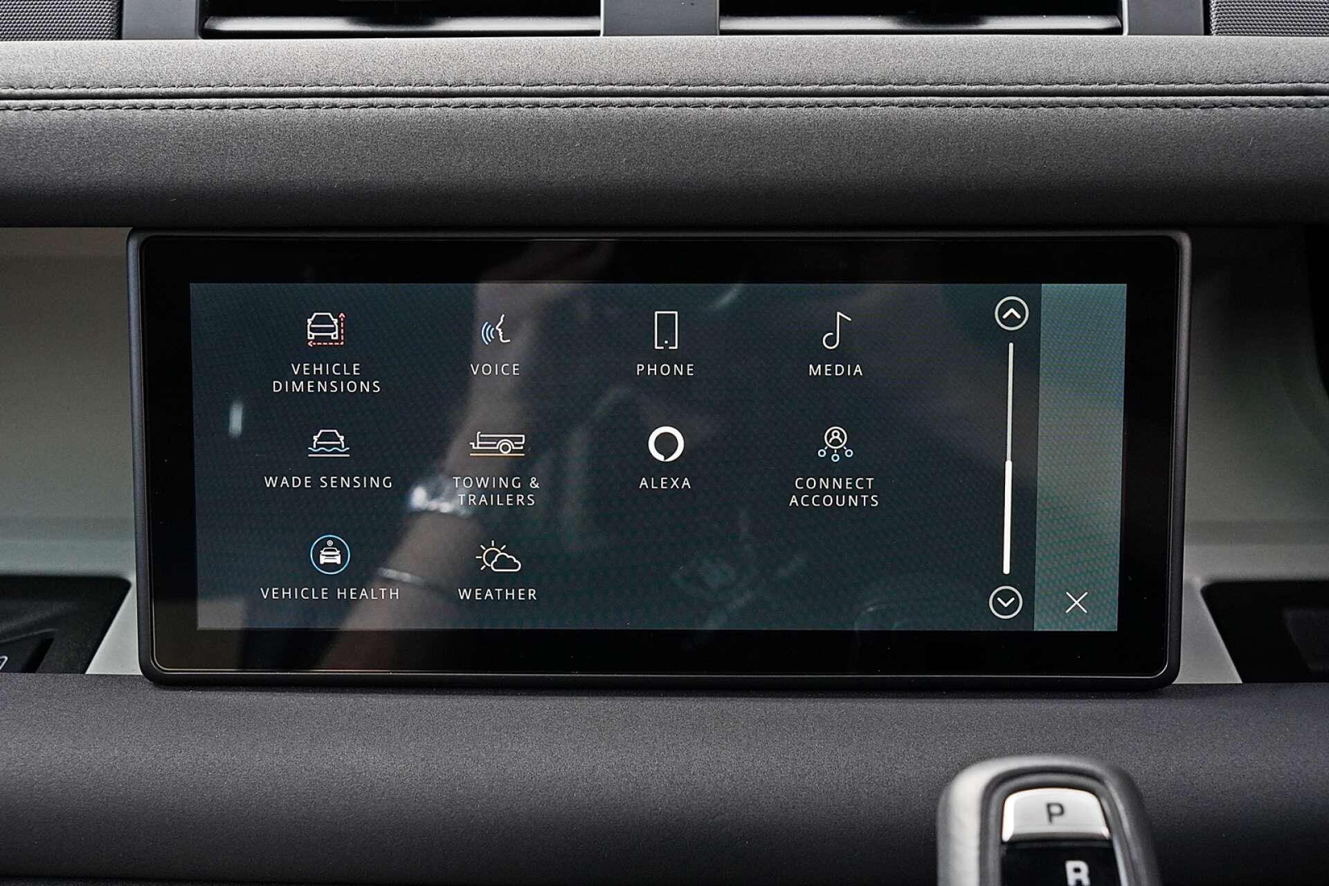 Land Rover Defender view 29