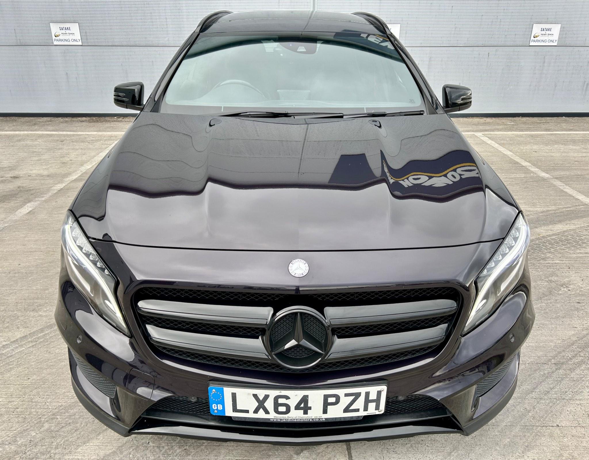 Mercedes-Benz Gla view 2