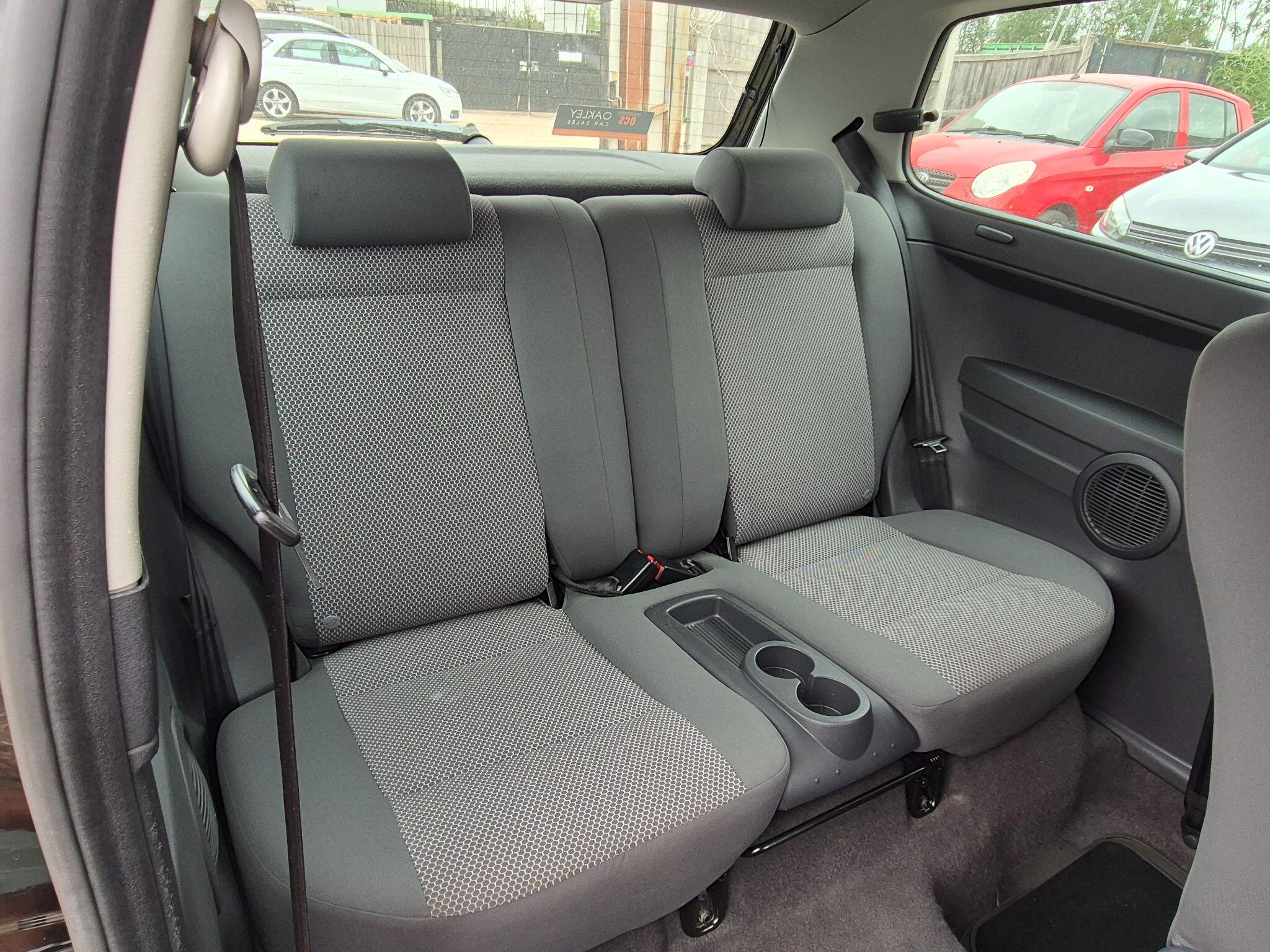 Volkswagen Fox view 12