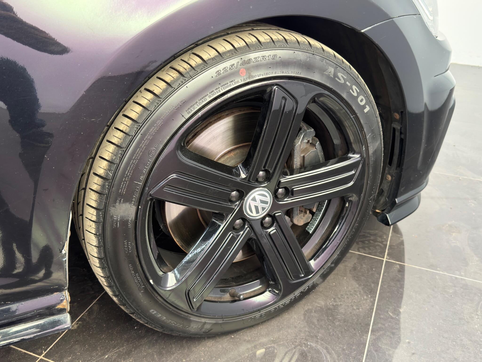 Volkswagen Golf view 63