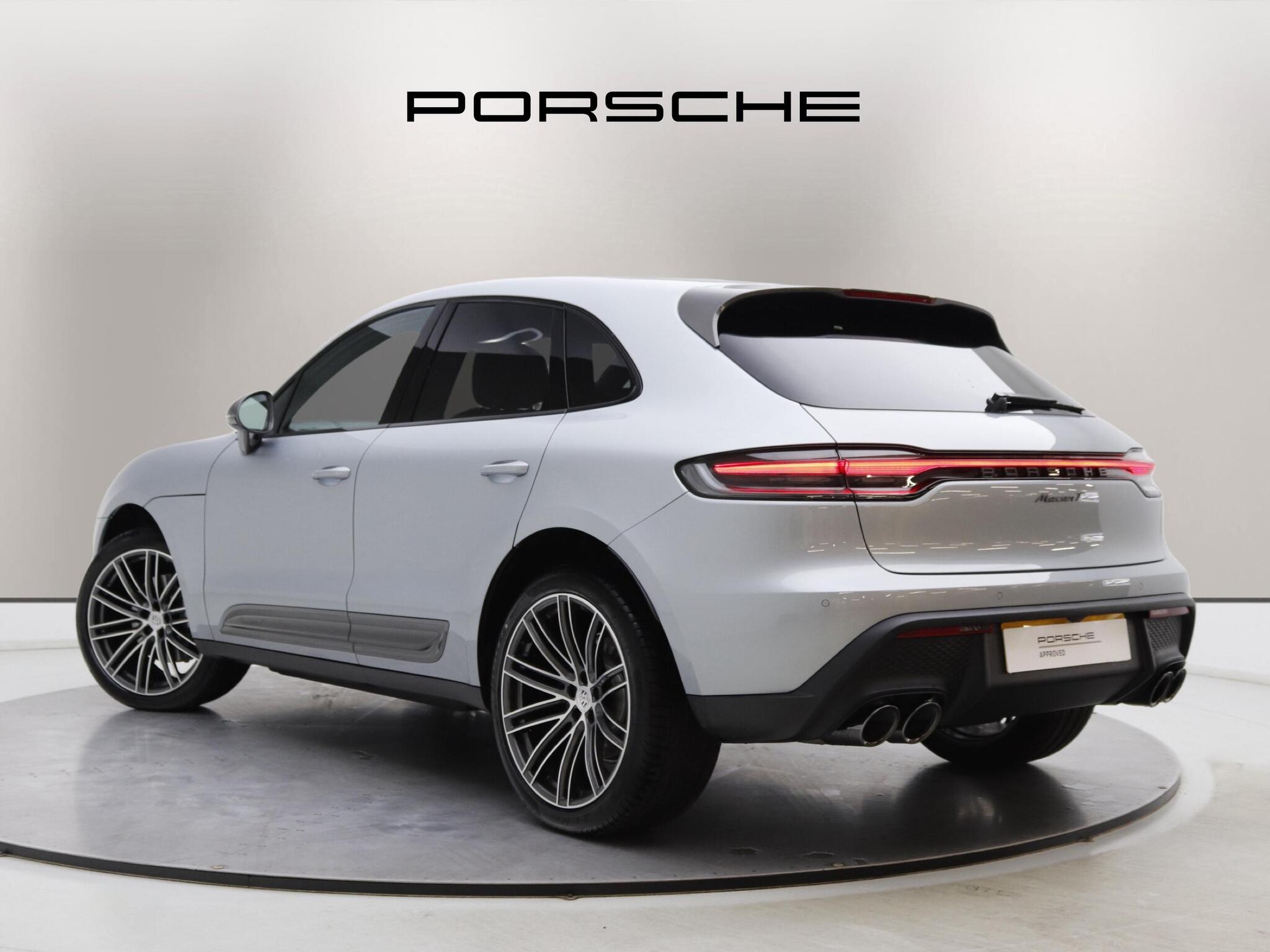 Porsche Macan view 2
