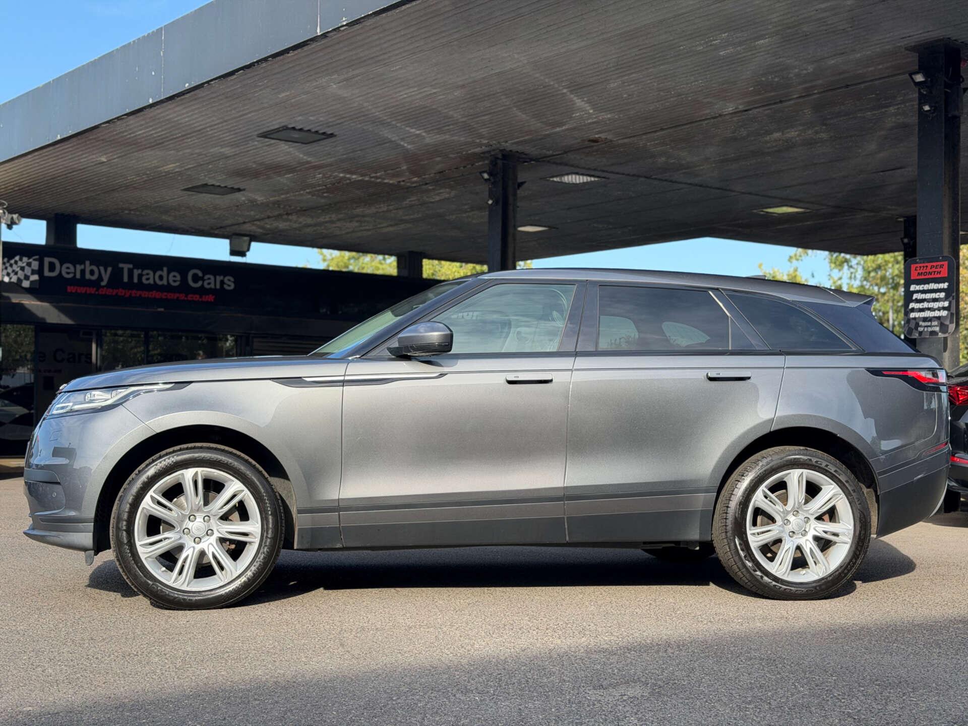 Land Rover Range Rover Velar view 9