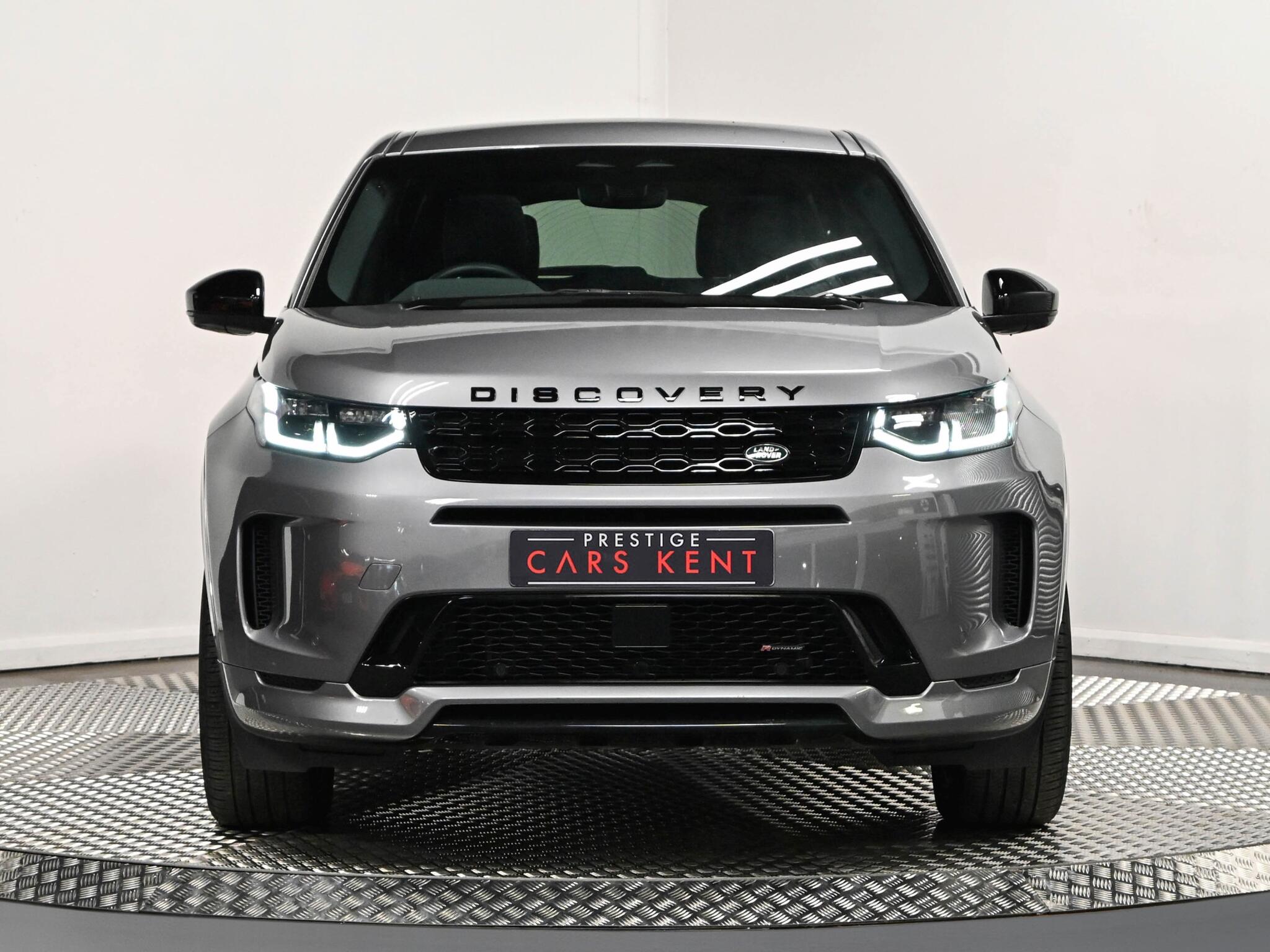 Land Rover Discovery Sport view 24