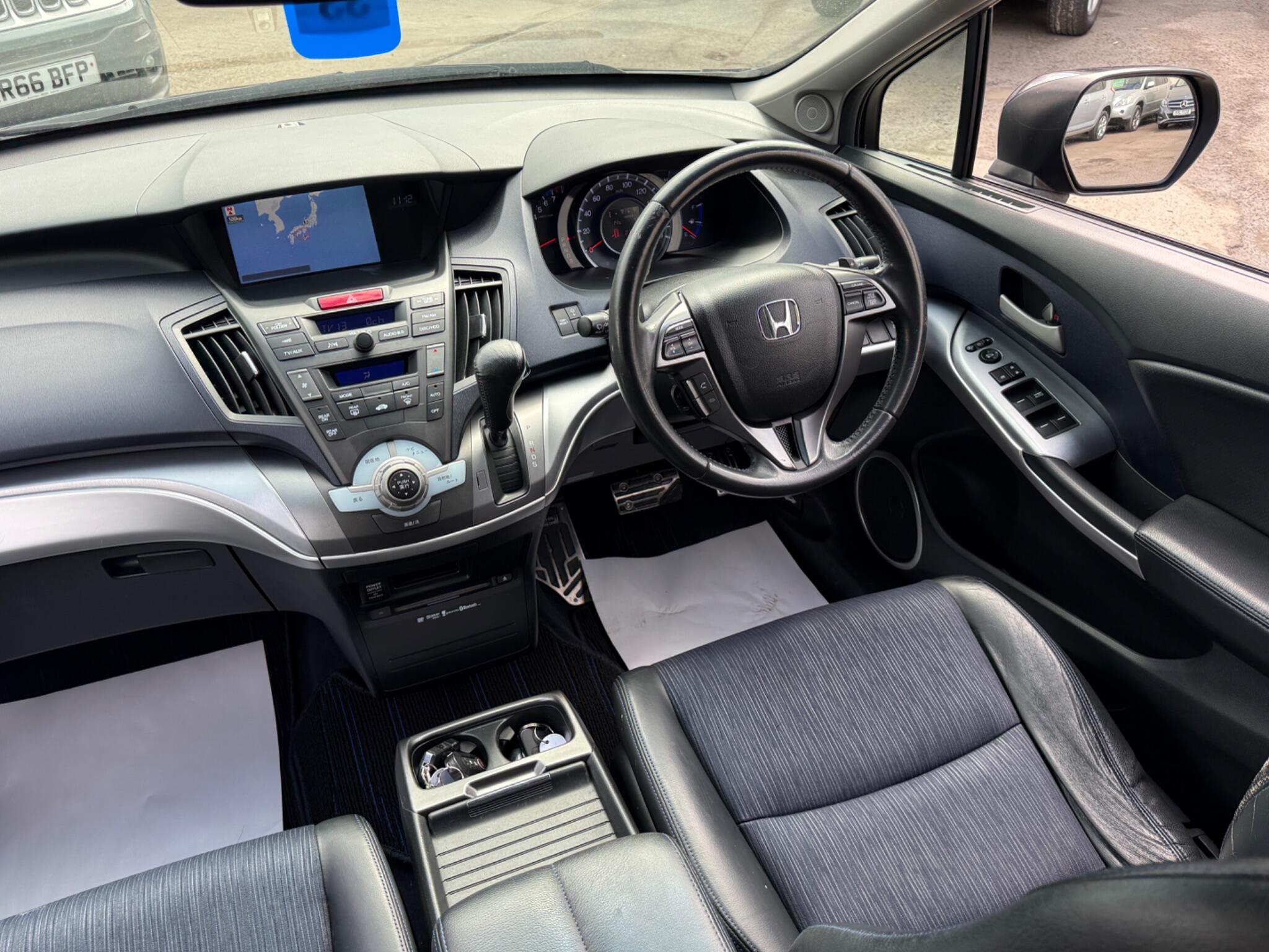 Honda Odyssey - Image 69