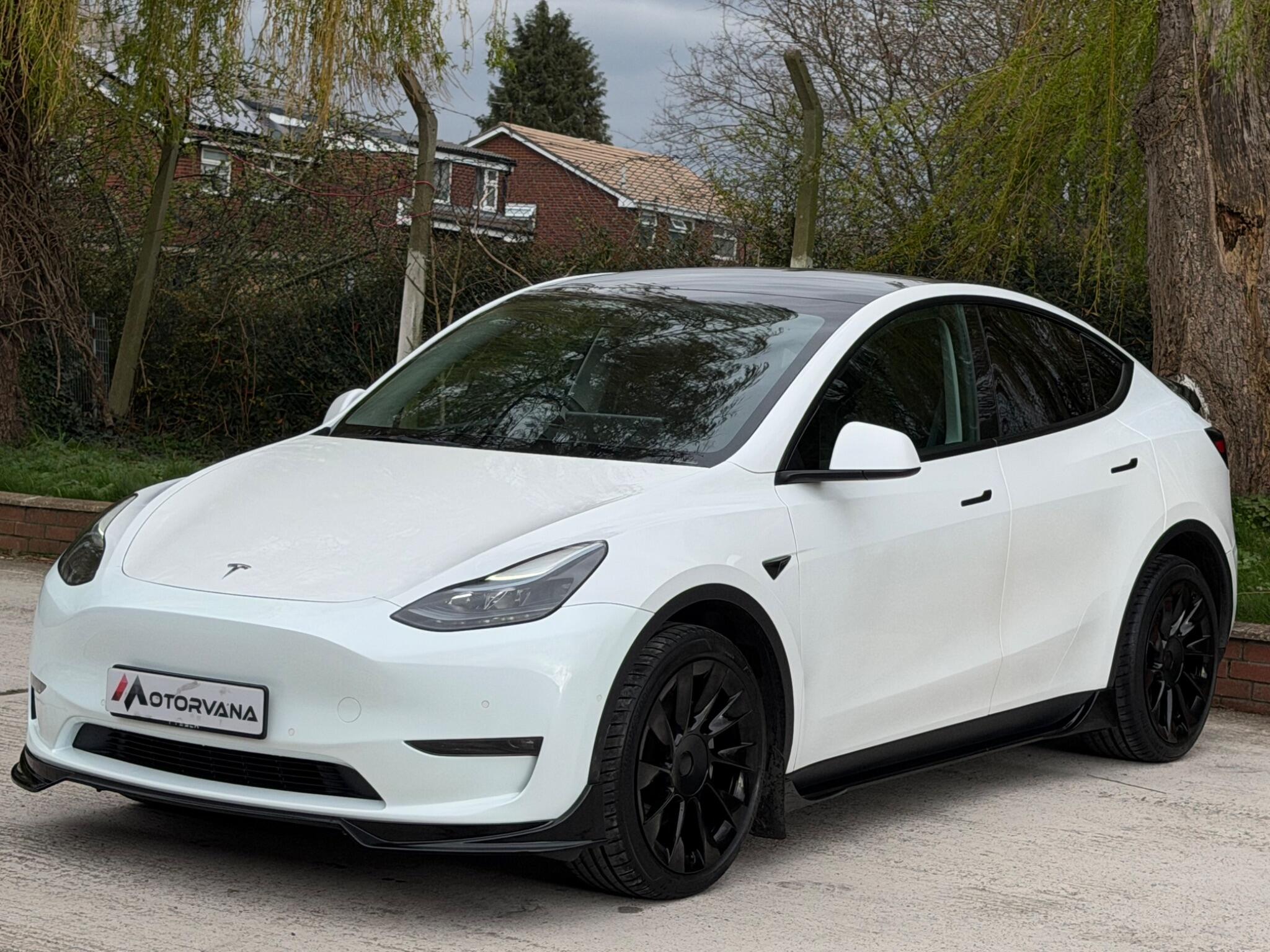 Tesla Model Y view 3