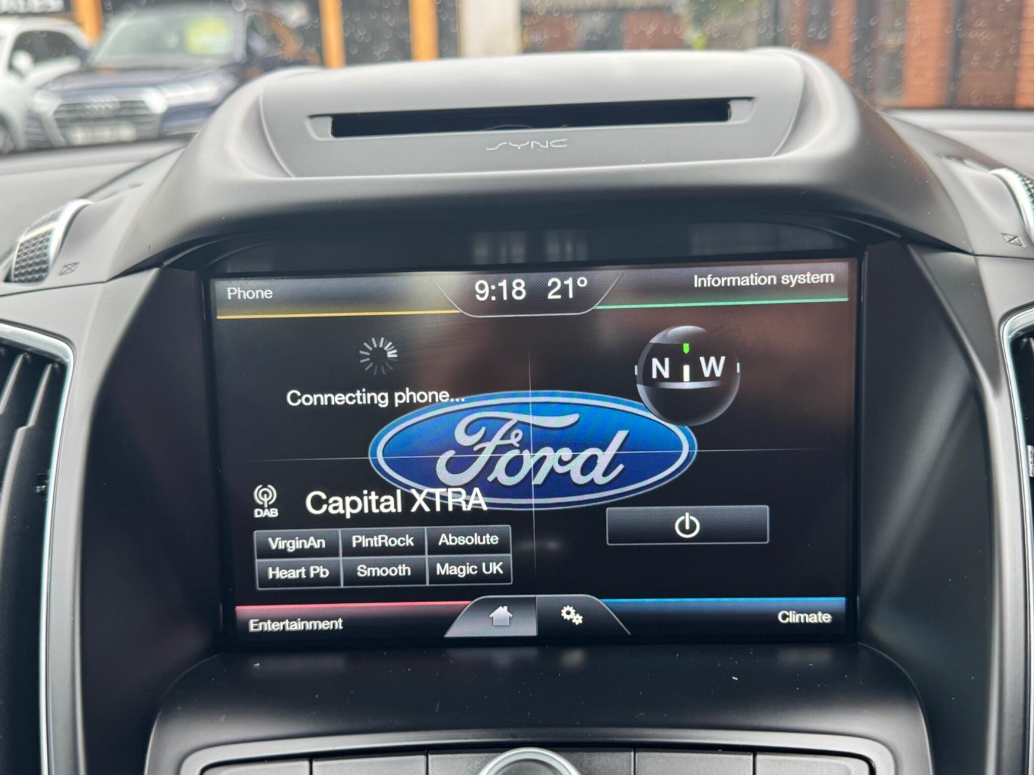 Ford C-Max view 16