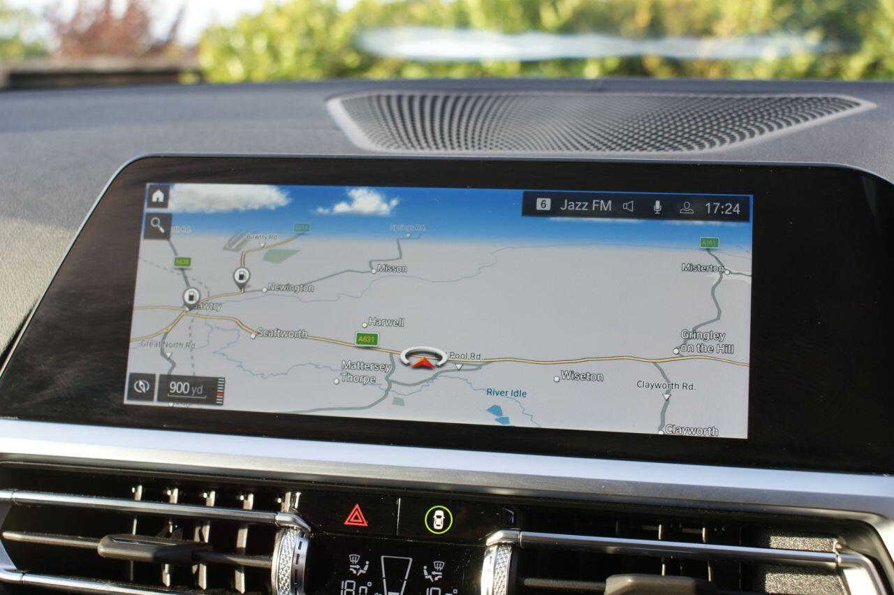 BMW 3 Series view 50