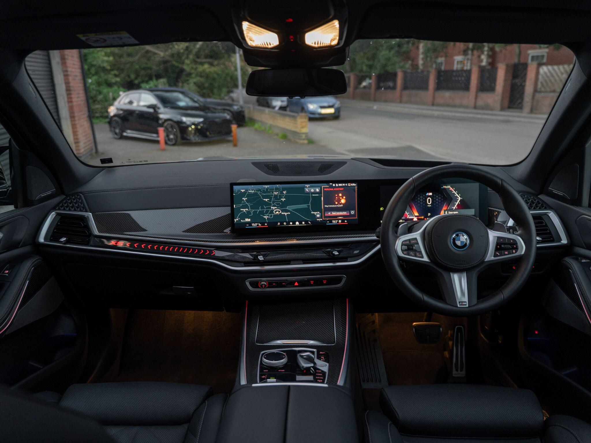 BMW X5 view 35