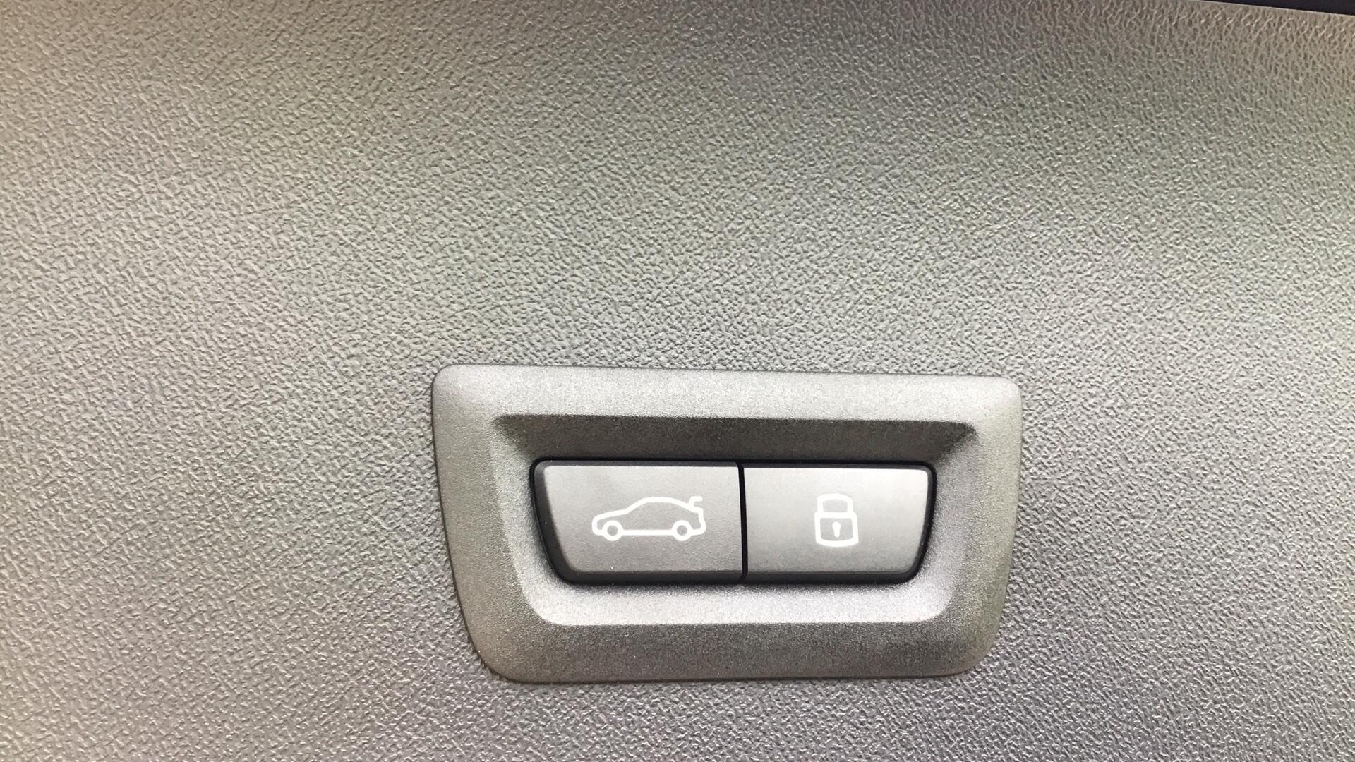 BMW X3 view 38