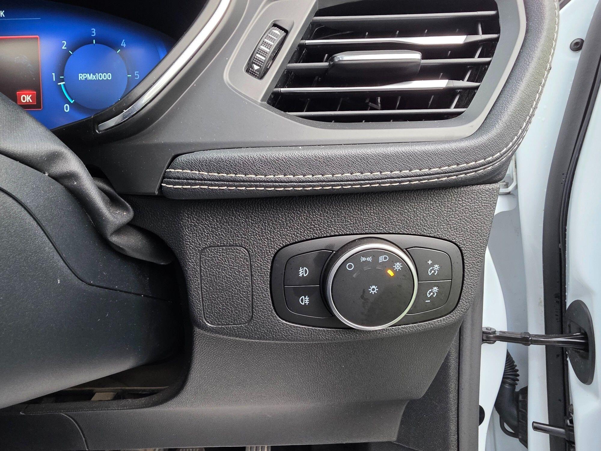 Ford Focus view 21