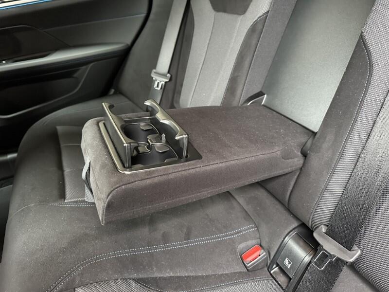BMW i4 view 41
