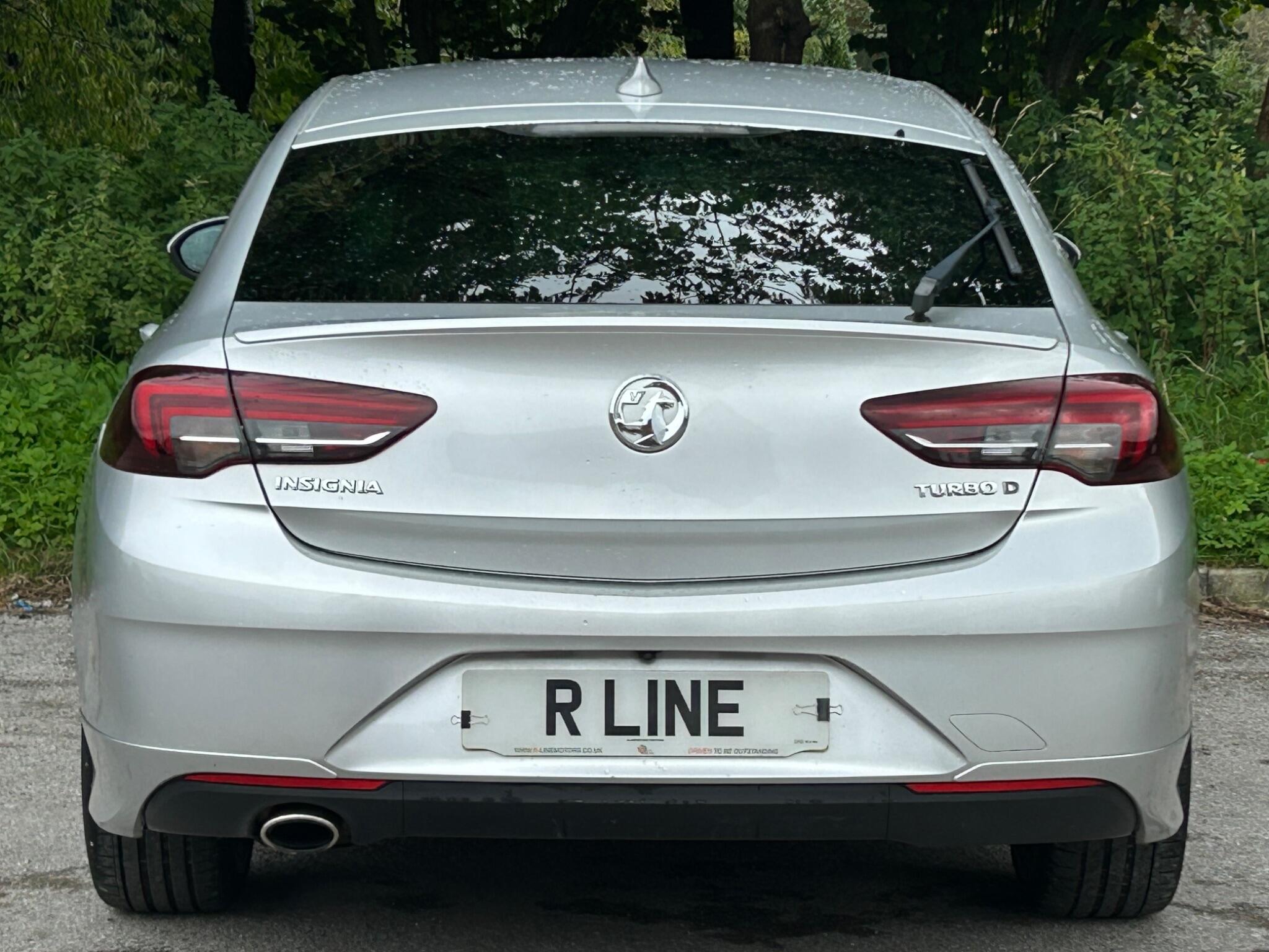 Vauxhall Insignia view 11