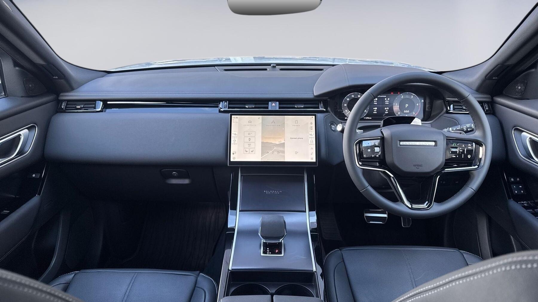 Land Rover Range Rover Velar view 9