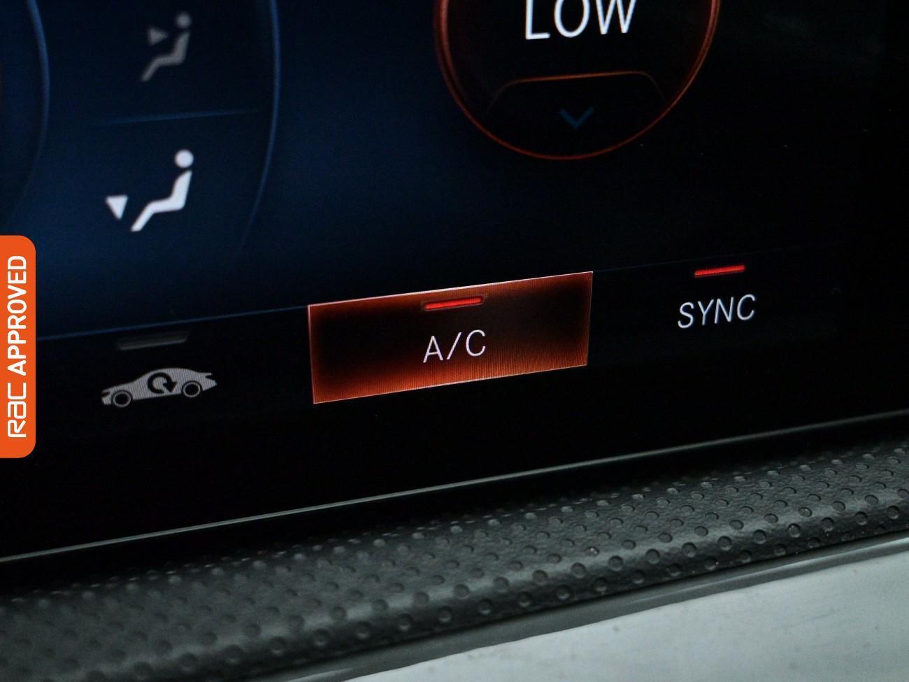 Mercedes-Benz CLA view 19