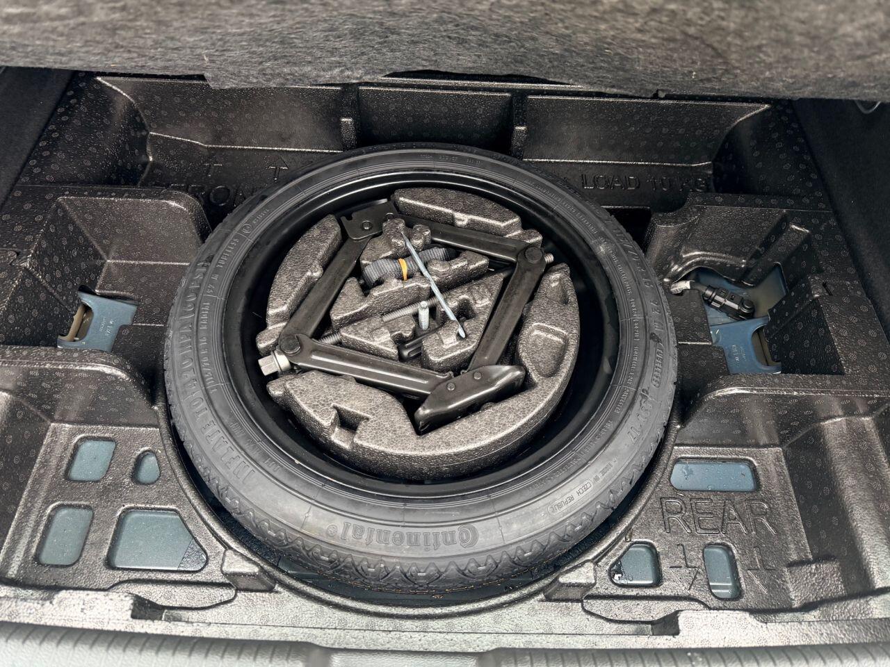 Vauxhall Astra view 24