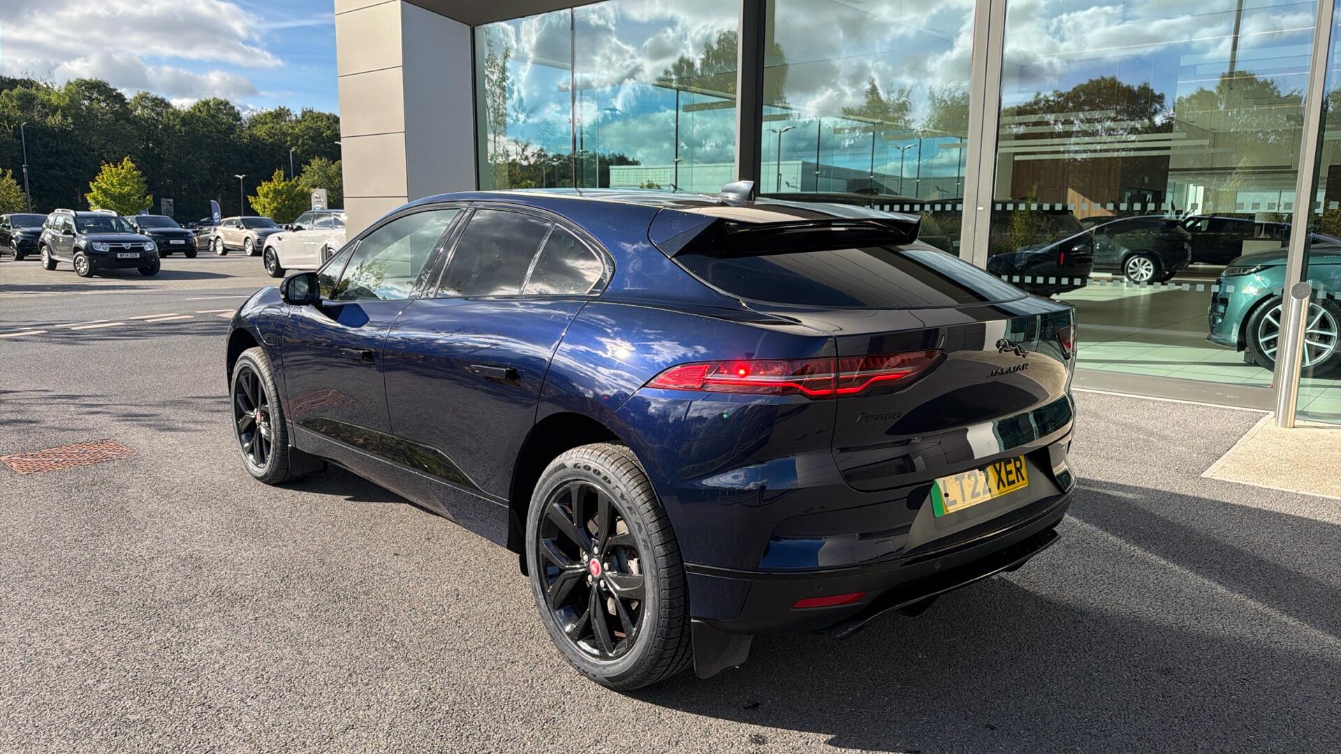 Jaguar I-Pace view 32