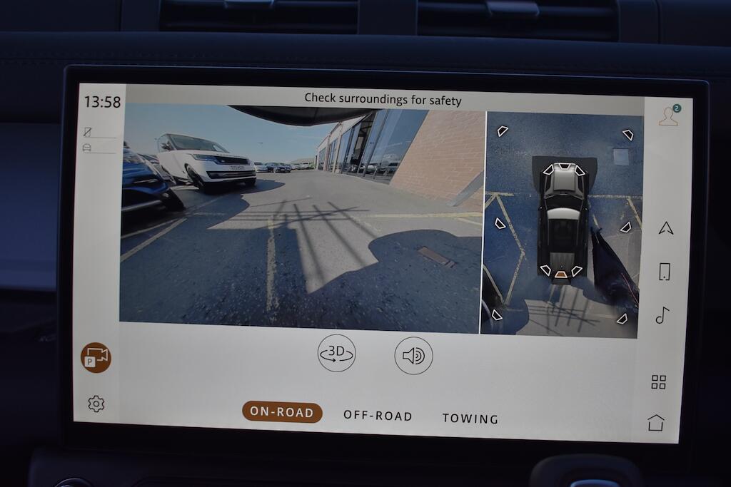 Land Rover Defender view 16