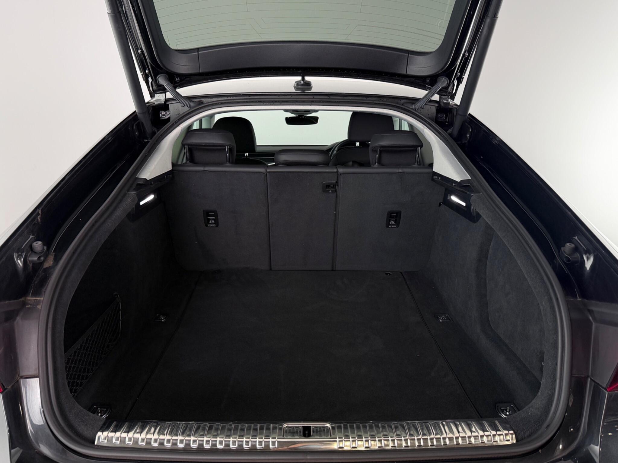 Audi A7 view 10