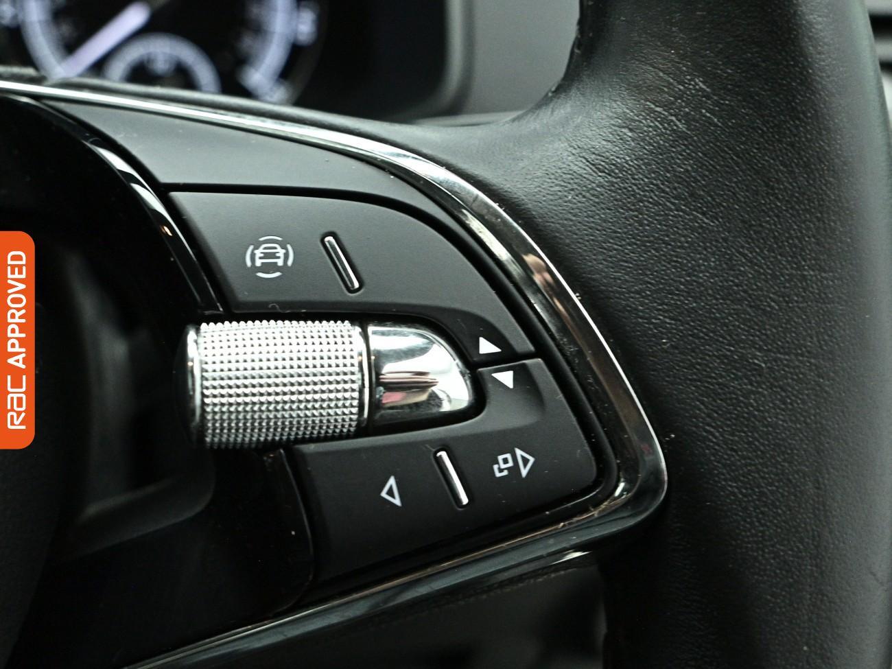 Skoda Karoq view 24