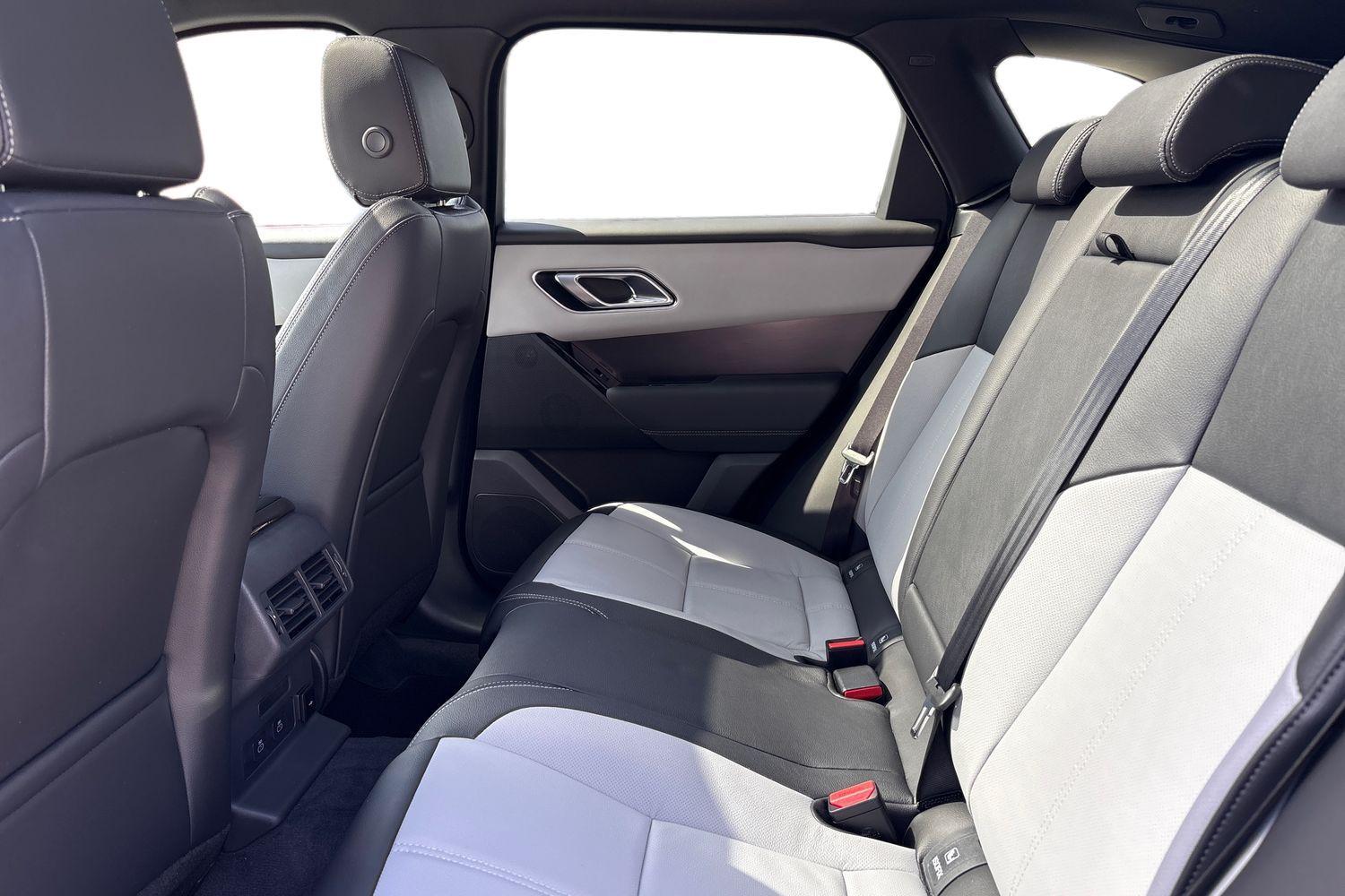 Land Rover Range Rover Velar view 4