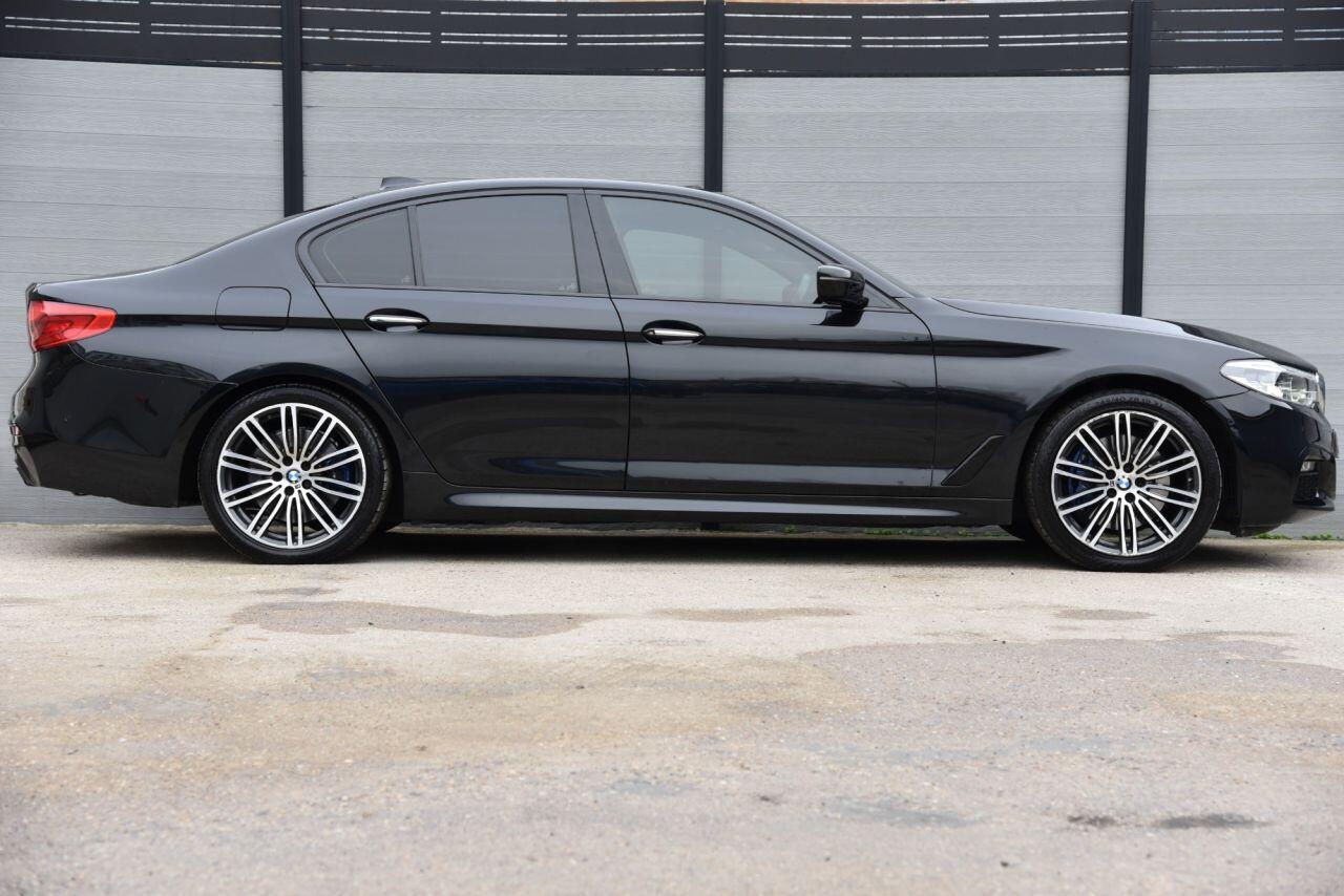 BMW 5 Series view 7