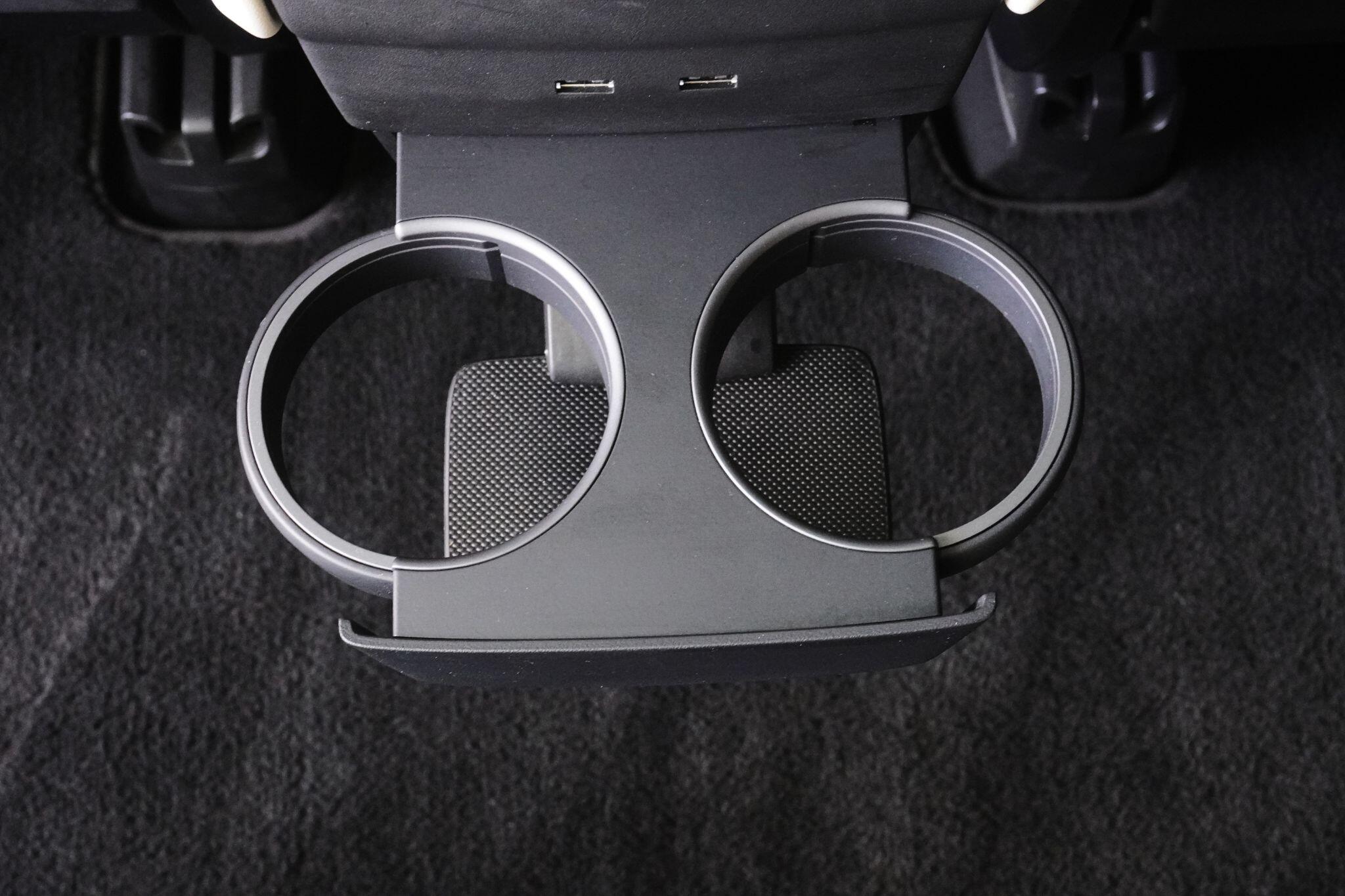 Tesla Model X view 66