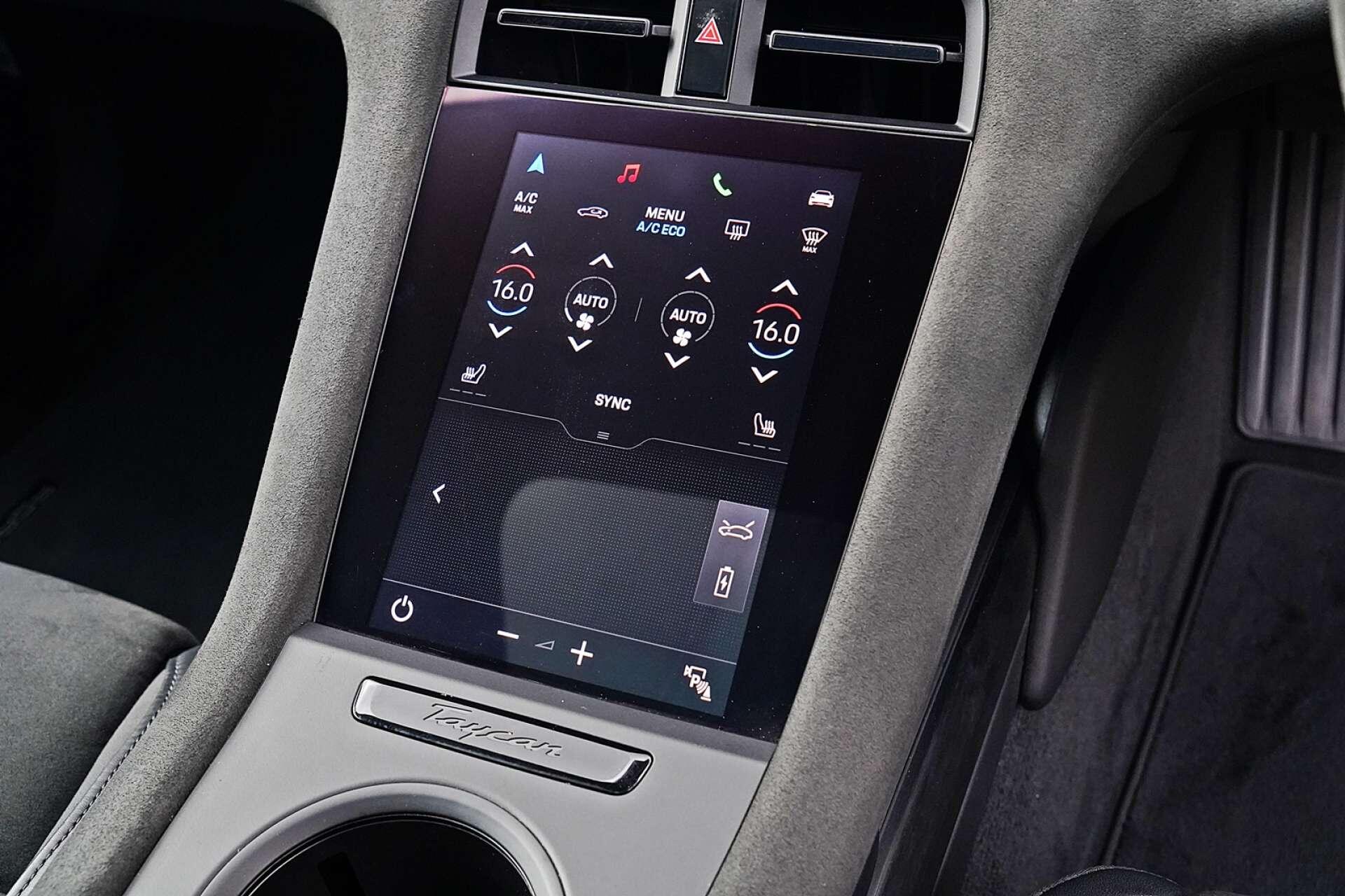 Porsche Taycan view 21