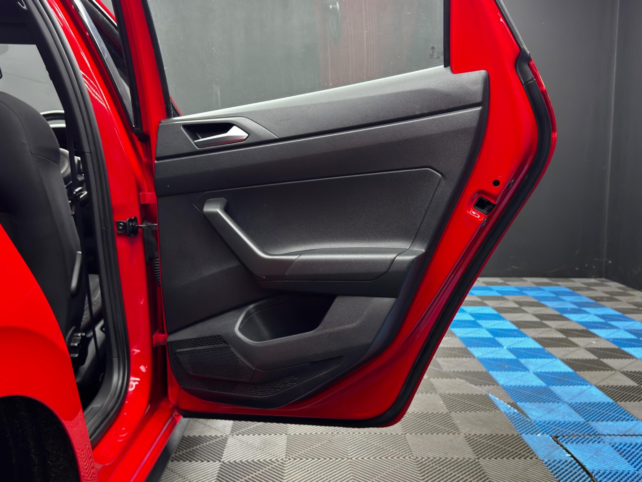 Volkswagen Polo view 39
