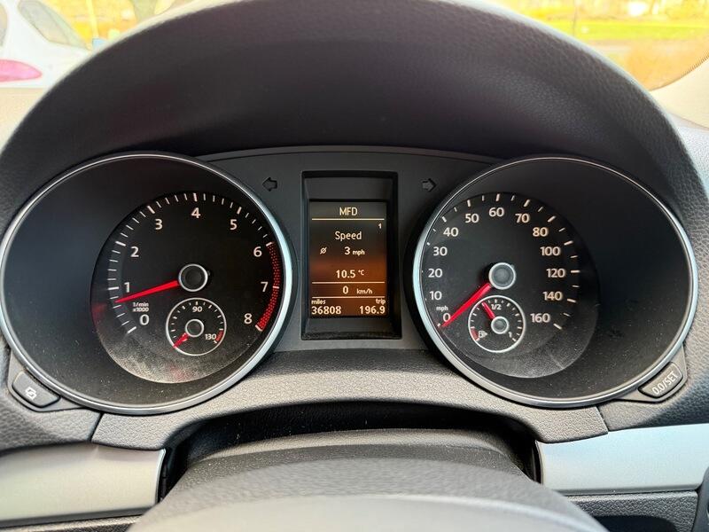2009 Volkswagen Golf image 40