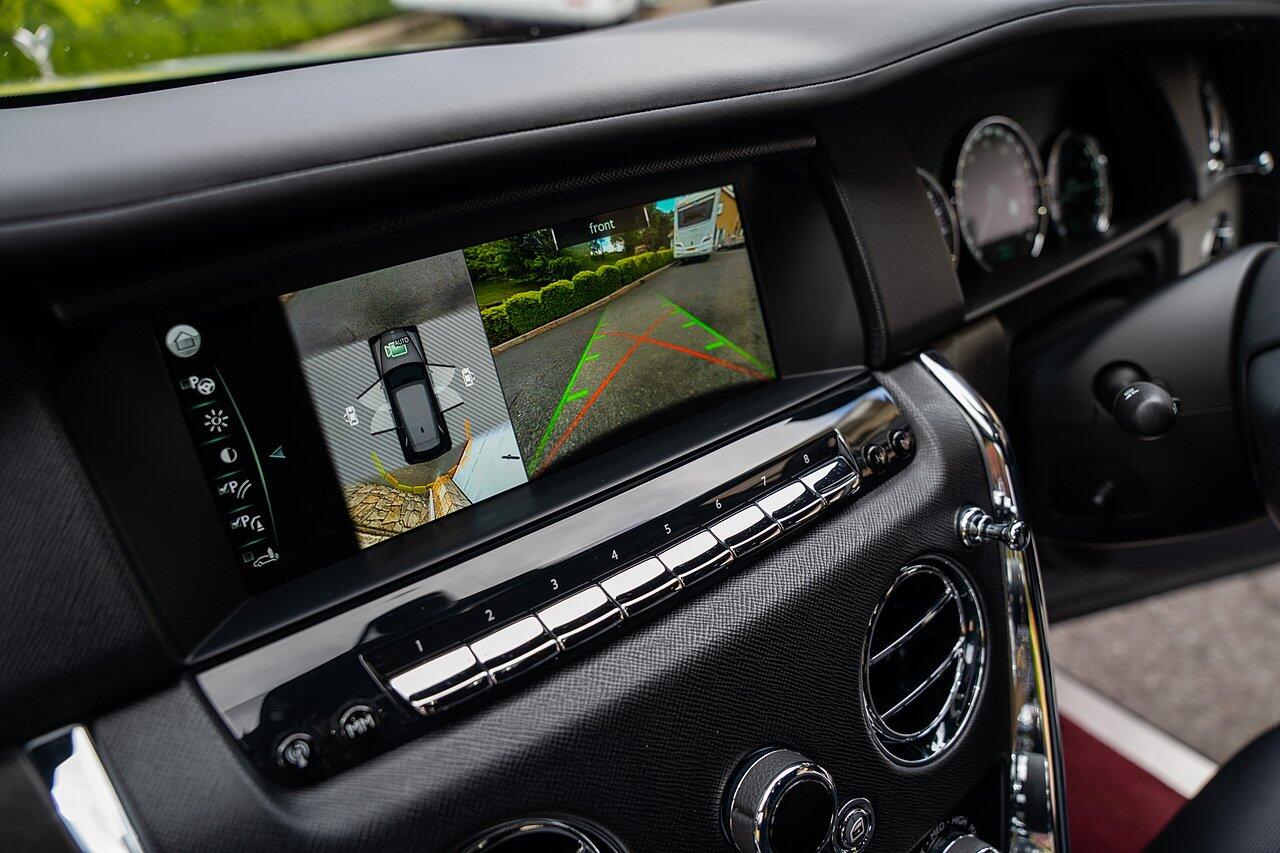 Rolls-Royce Cullinan view 68