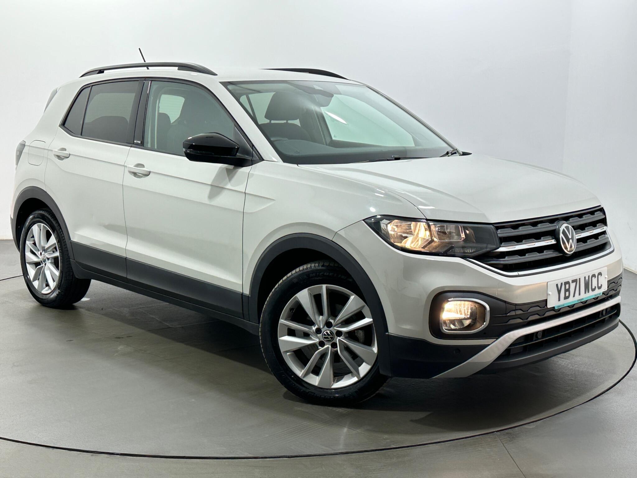 Volkswagen T-Cross view 54