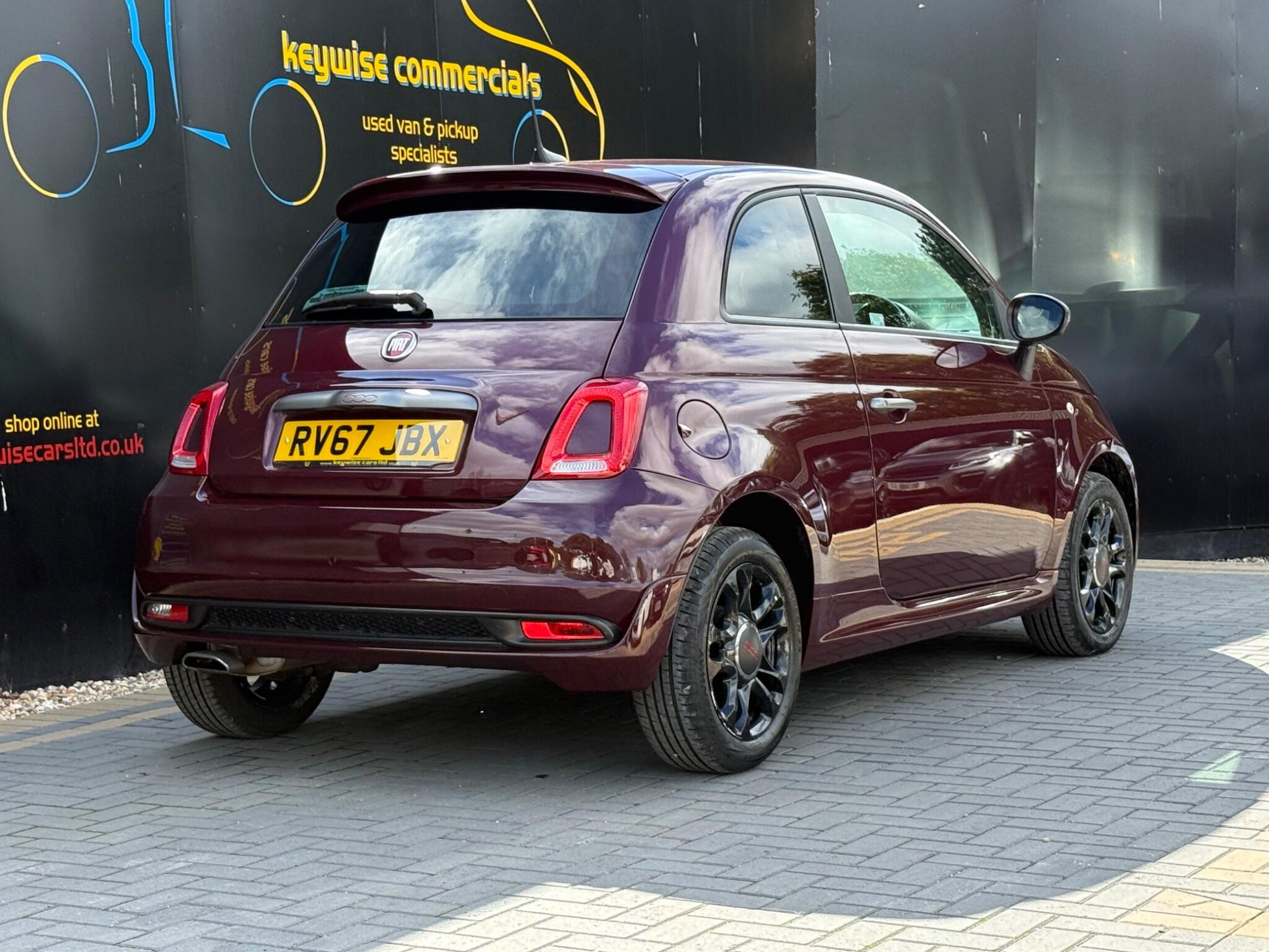 Fiat 500 view 6