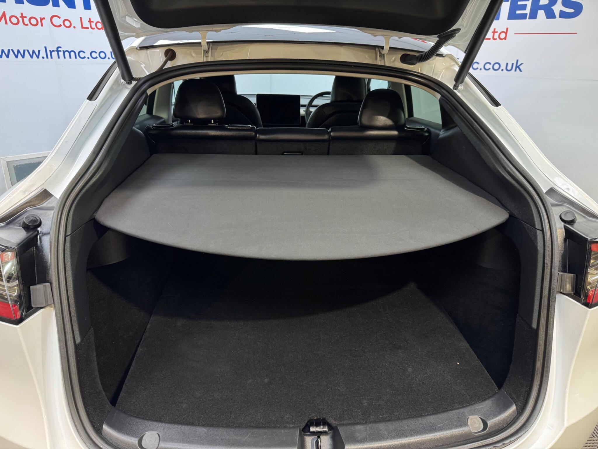 Tesla Model Y view 15