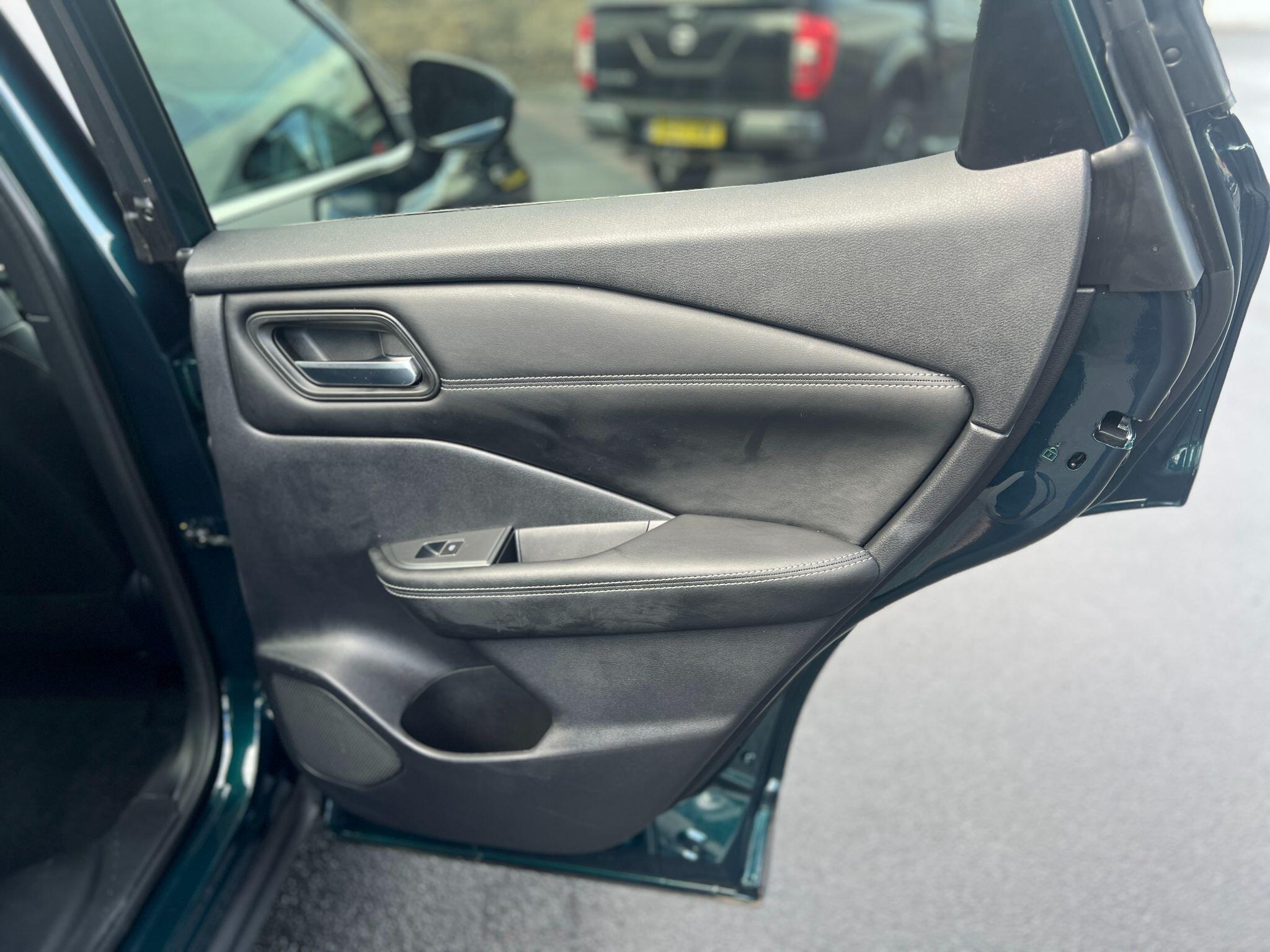Nissan Qashqai view 16