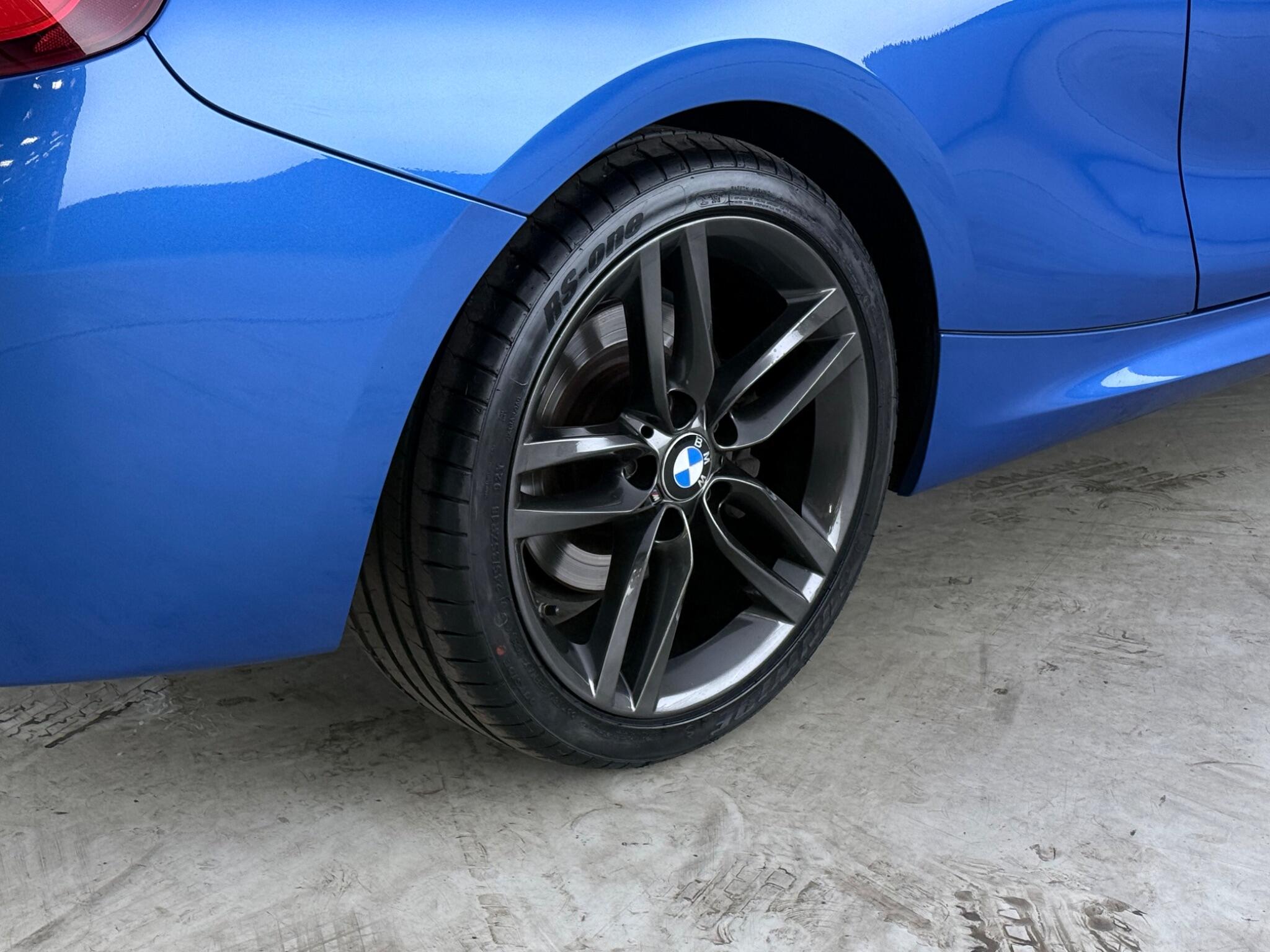 BMW 2 Series view 14