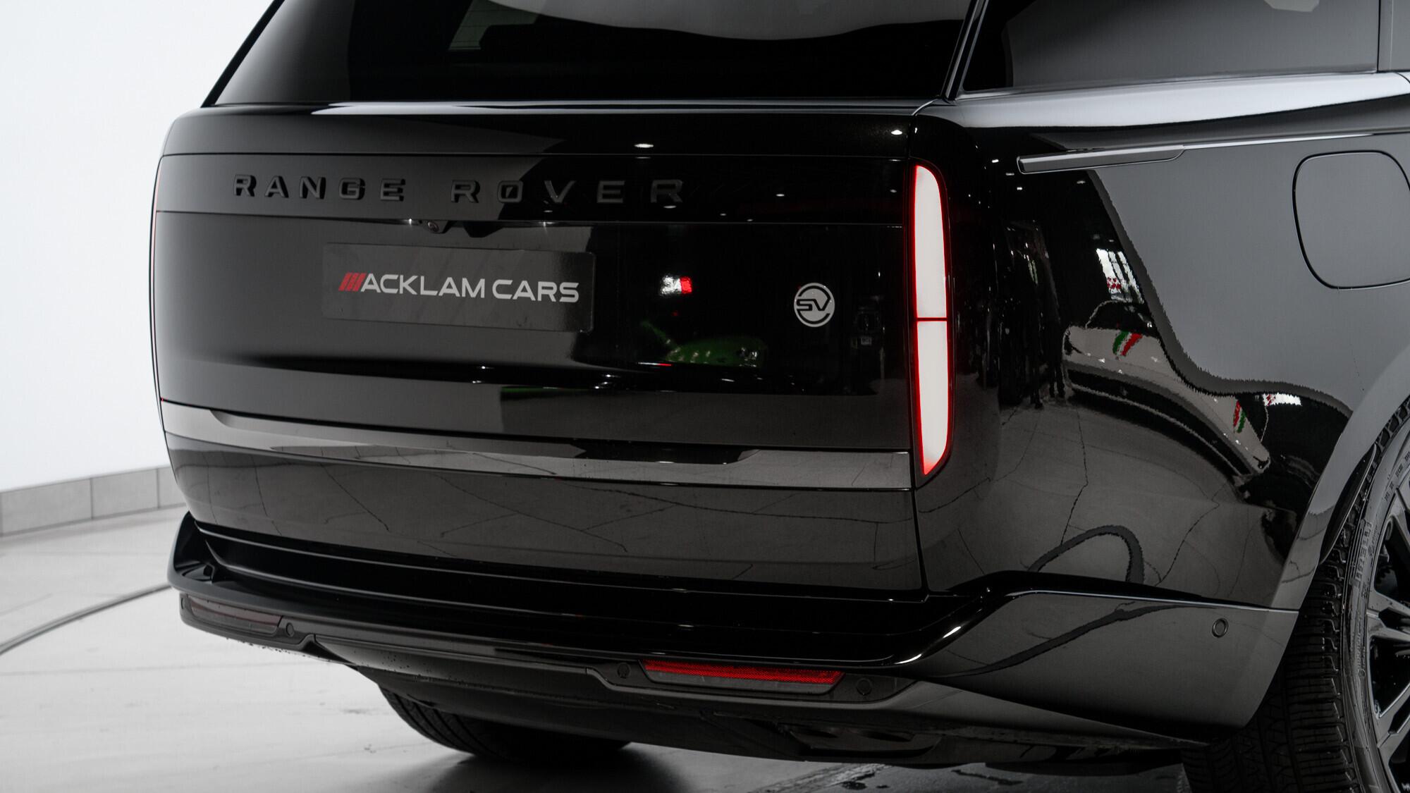 Land Rover Range Rover view 16