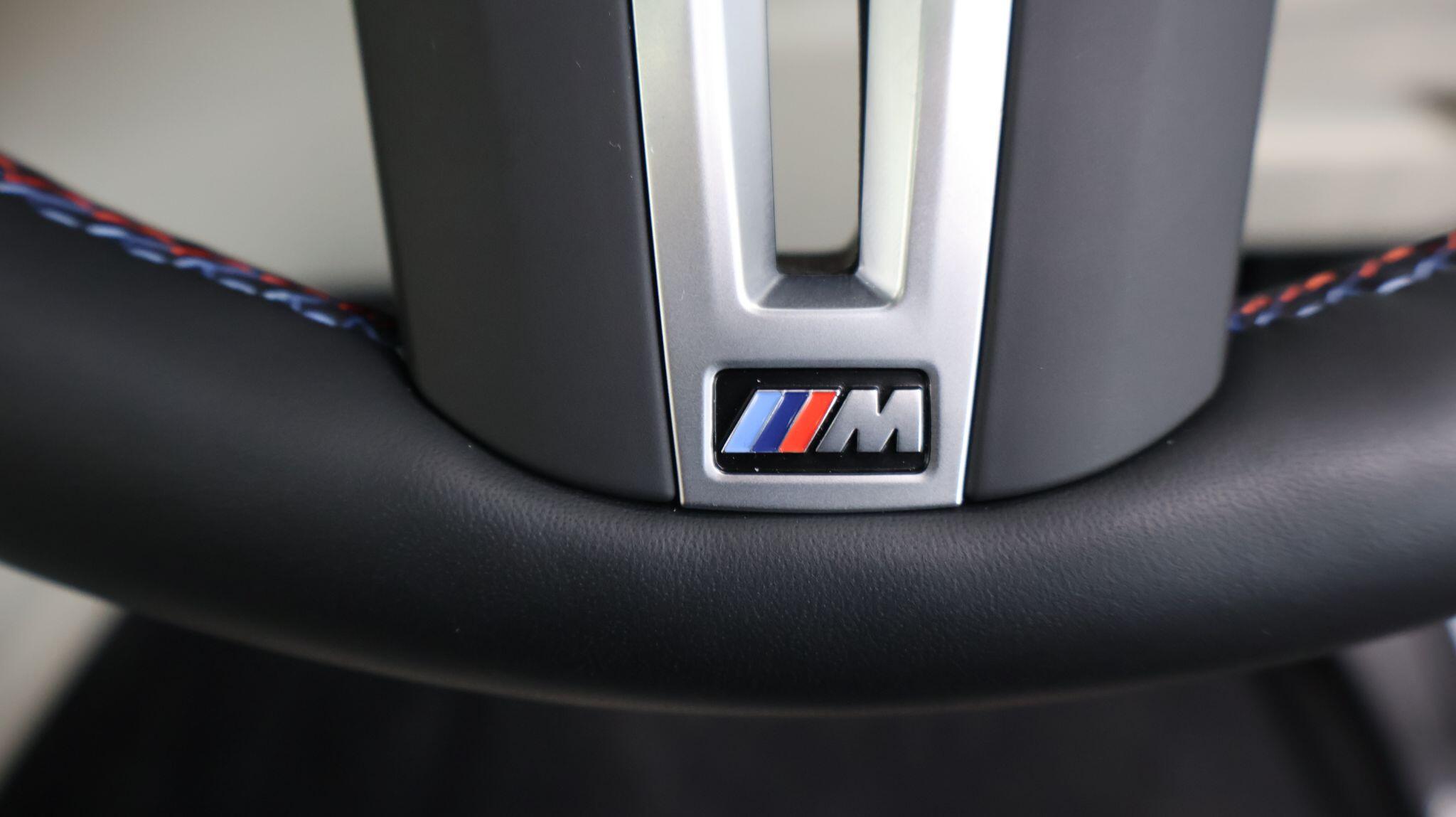 BMW X5 view 39