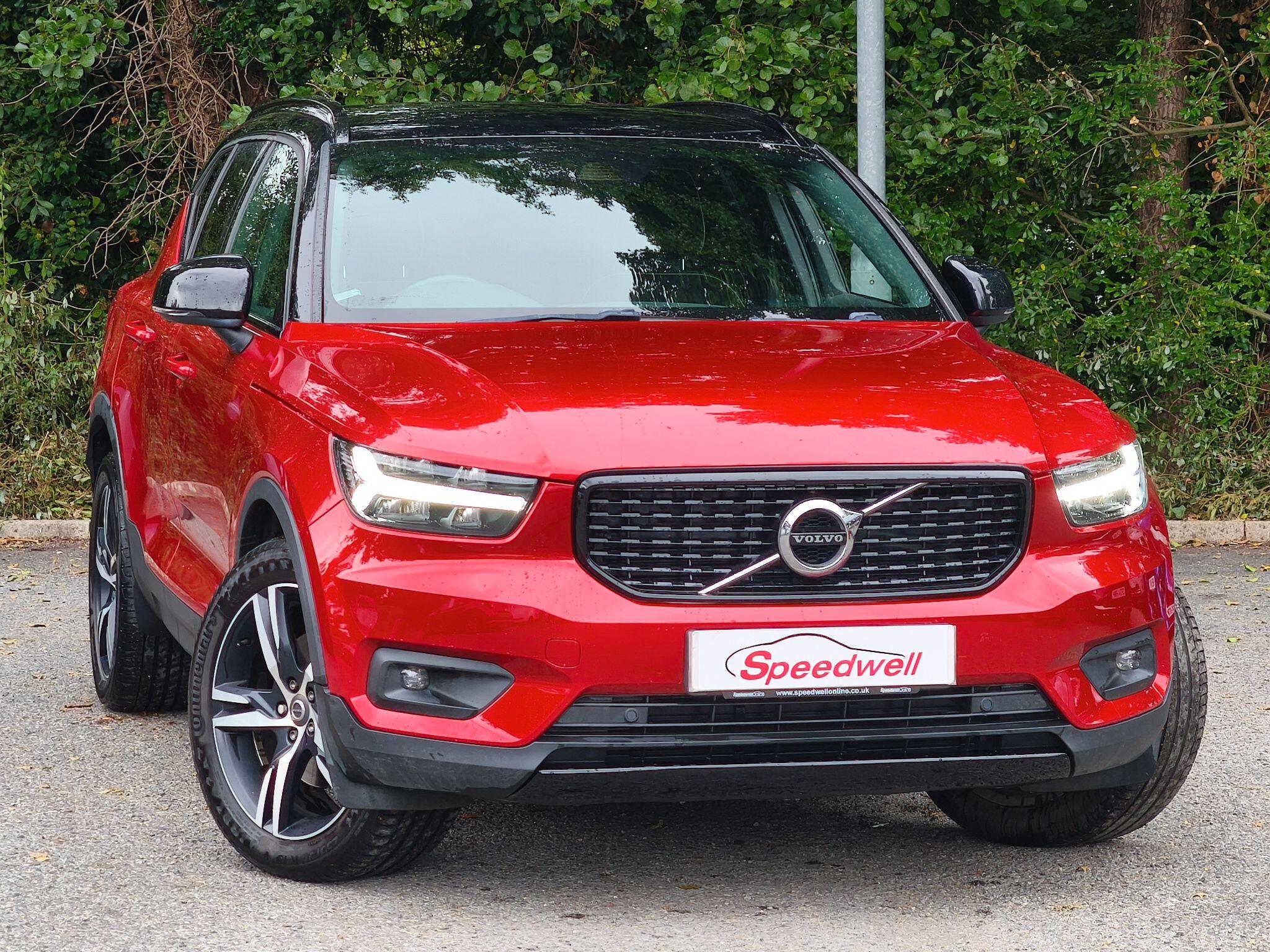 2018 Volvo XC40 in Red for sale