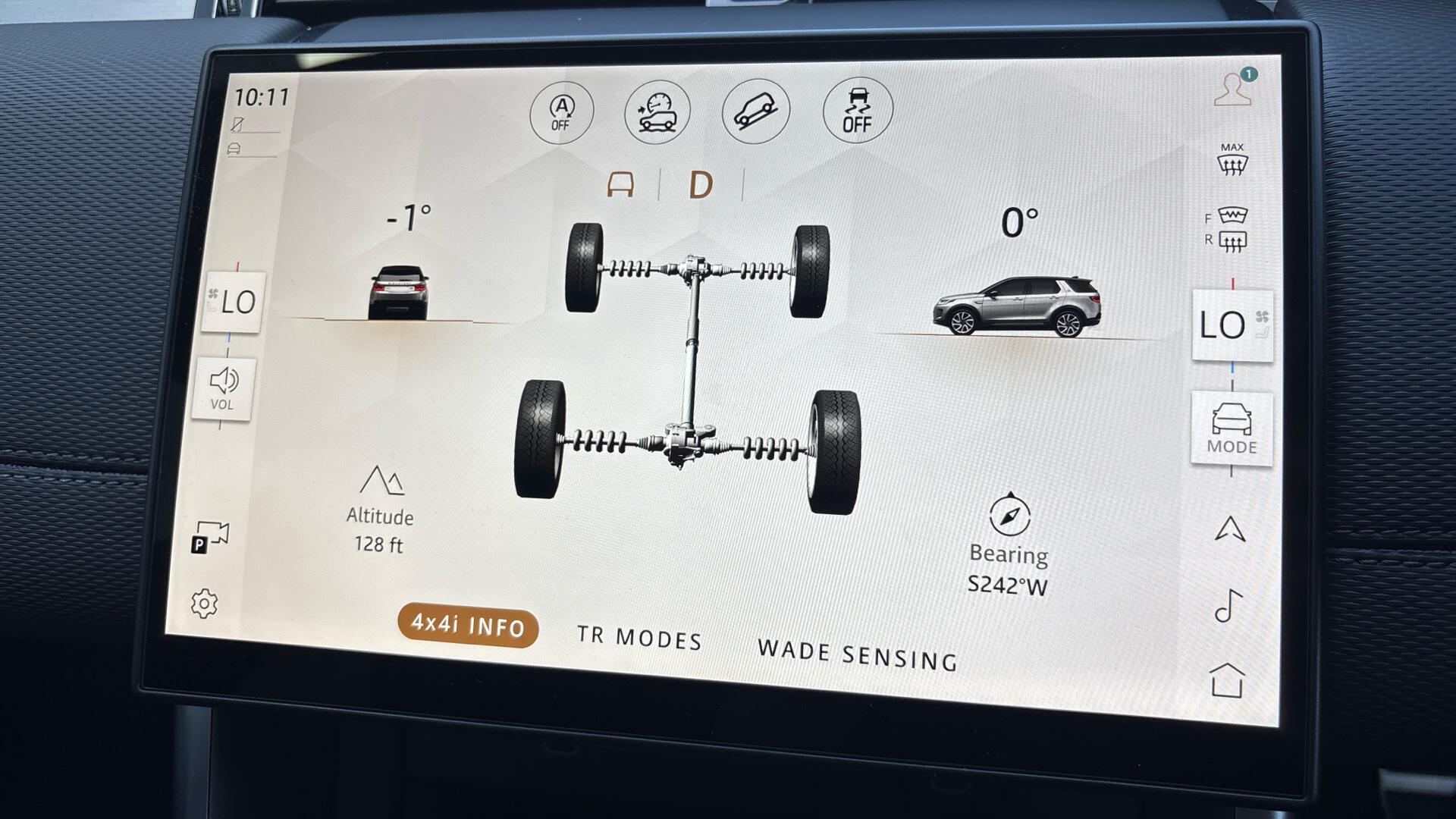 Land Rover Discovery Sport view 47