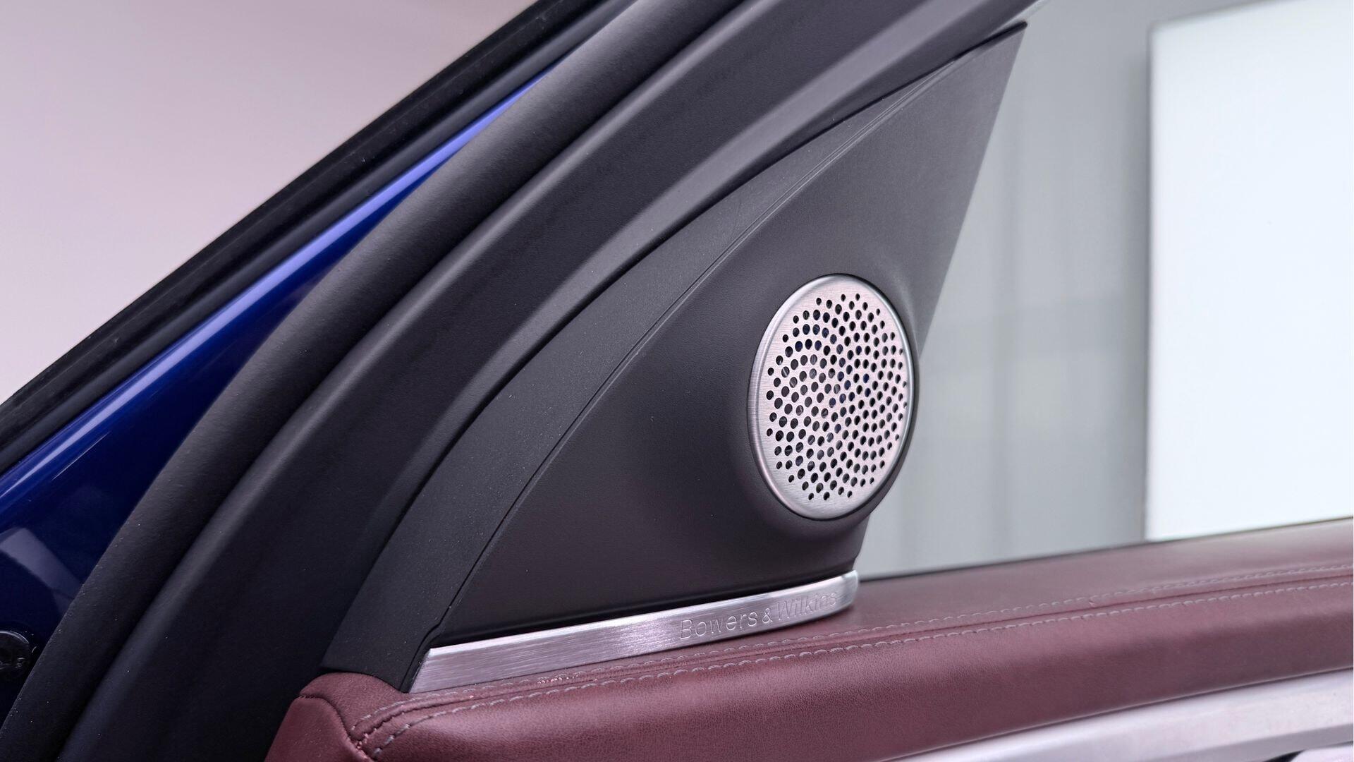 BMW XM view 21