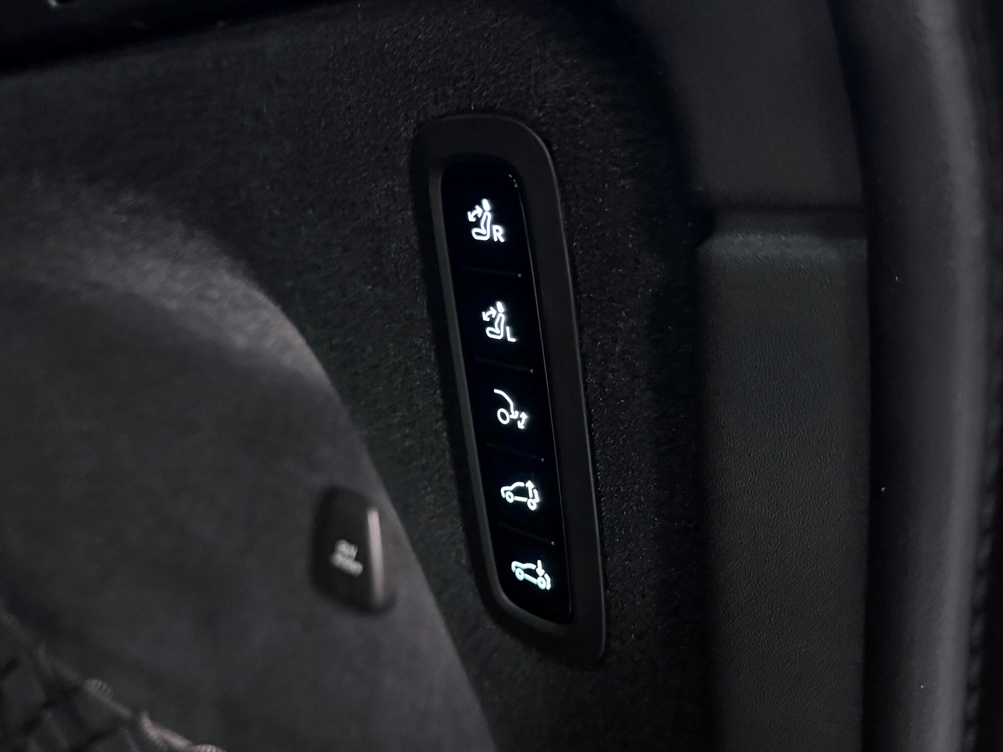 Volvo Ex90 view 9