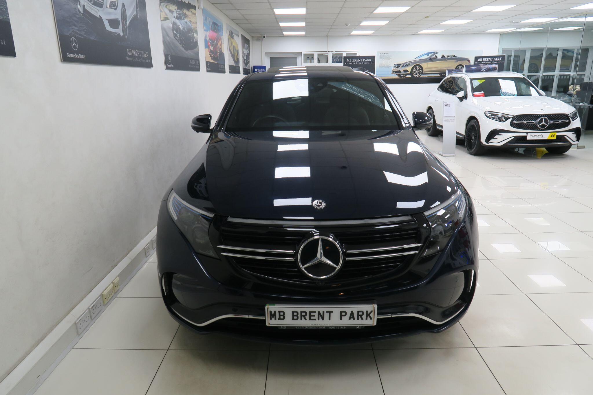 Mercedes-Benz Eqc view 2